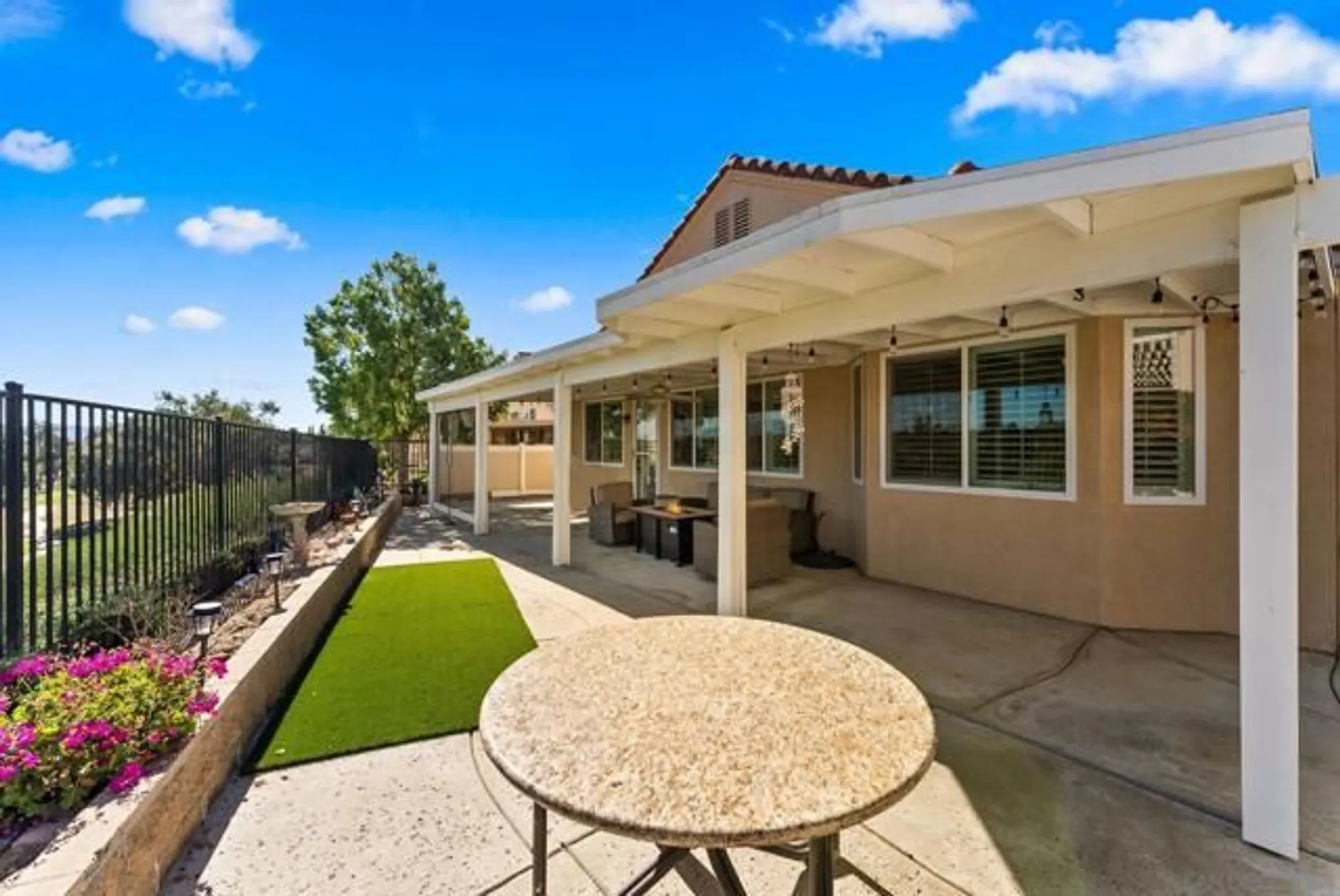 Property Slideshow image 28 of 49 | 40222 colony dr, Murrieta, CA, 92562