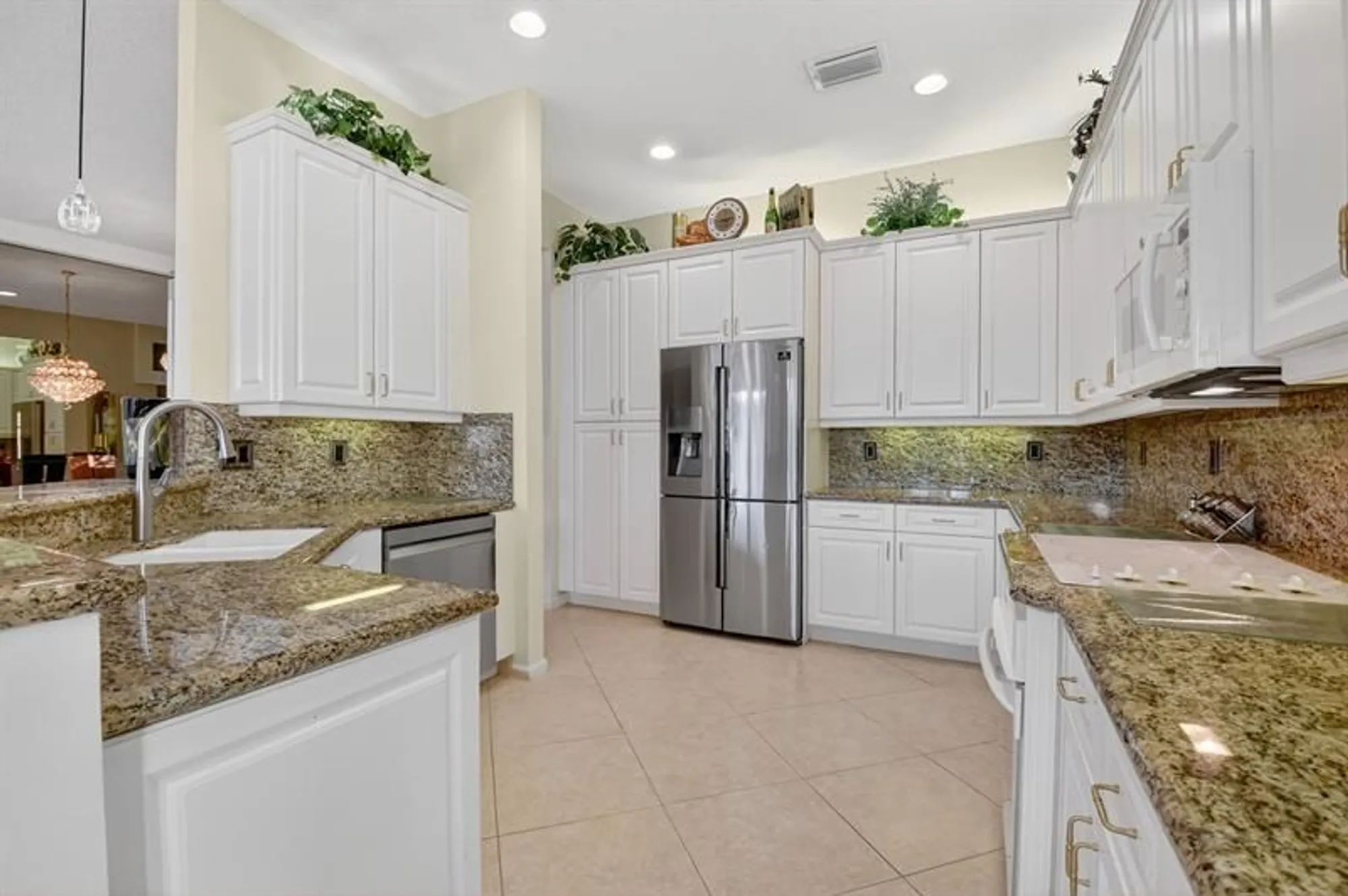 Property Slideshow image 16 of 48 | 8216 abalone point blvd, Lake Worth, FL, 33467
