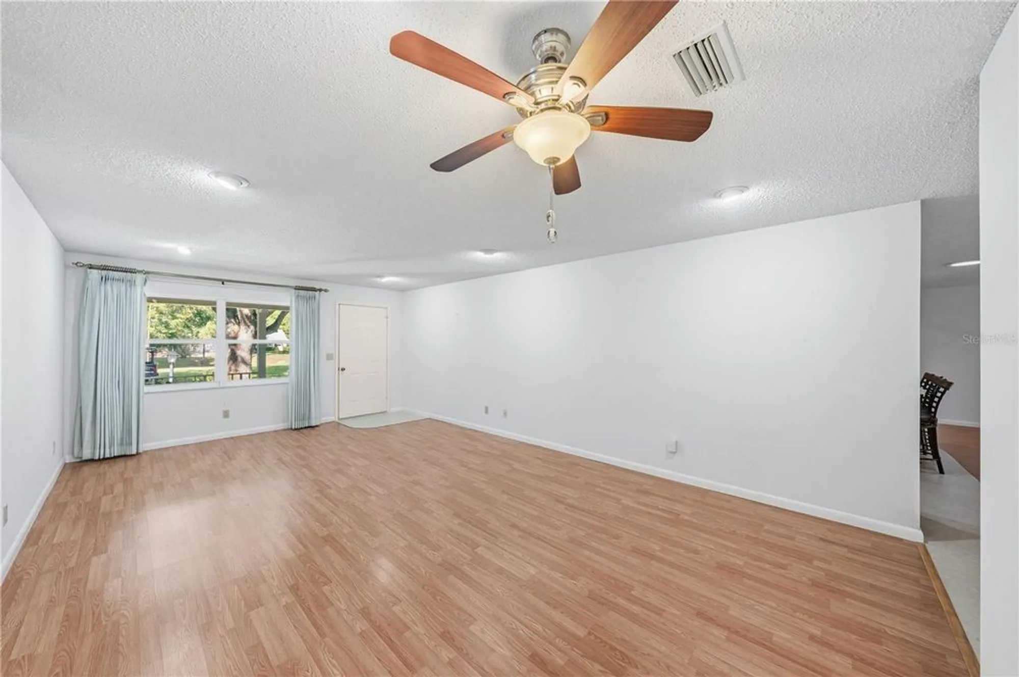 Property Slideshow image 13 of 60 | 8420 sw 92nd st b, Ocala, FL, 34481