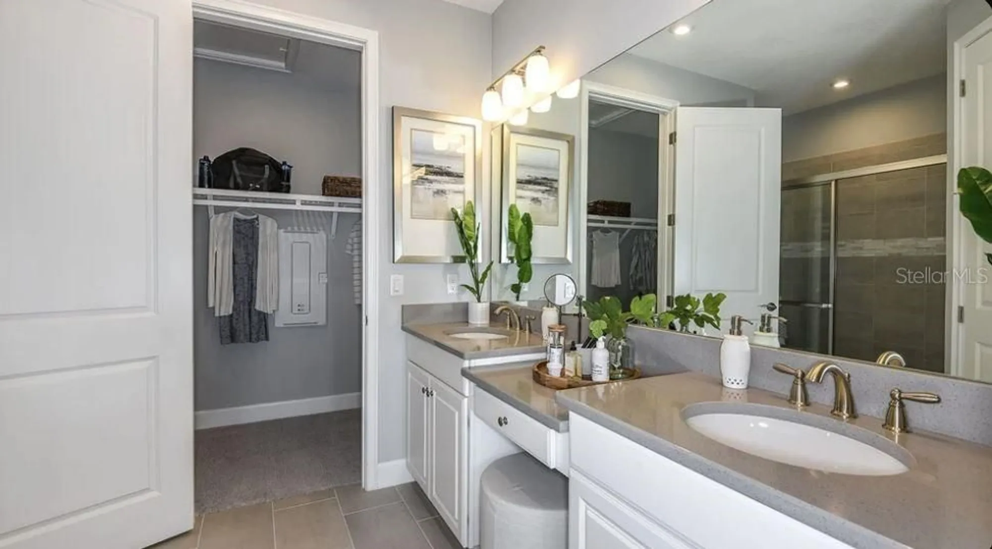 Property Slideshow image 14 of 36 | 3123 torta ct, Bradenton, FL, 34211