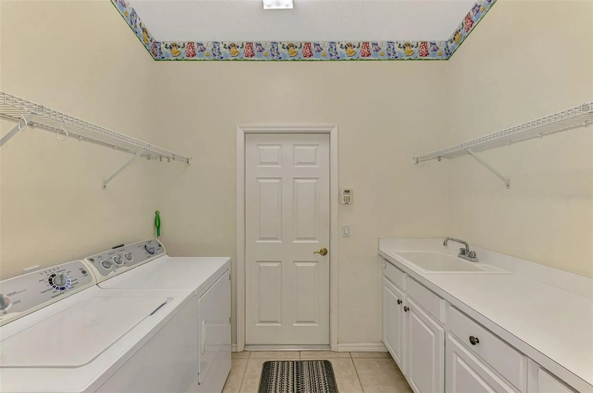 Property Slideshow image 49 of 62 | 6644 butlers crest dr, Bradenton, FL, 34203