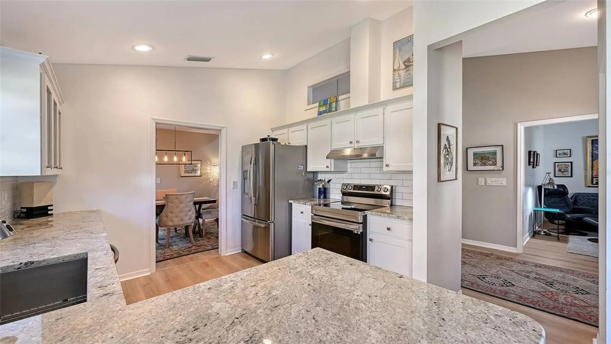 Property Slideshow image 19 of 49 | 7360 oak moss dr # 4, Sarasota, FL, 34241