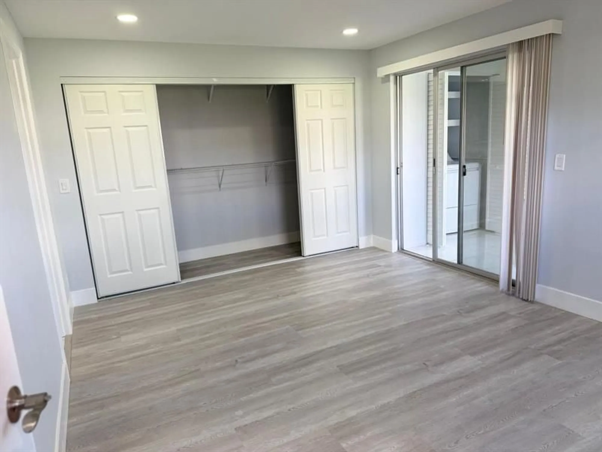 Property Slideshow image 10 of 22 | 214 monaco e # 214, Delray Beach, FL, 33446