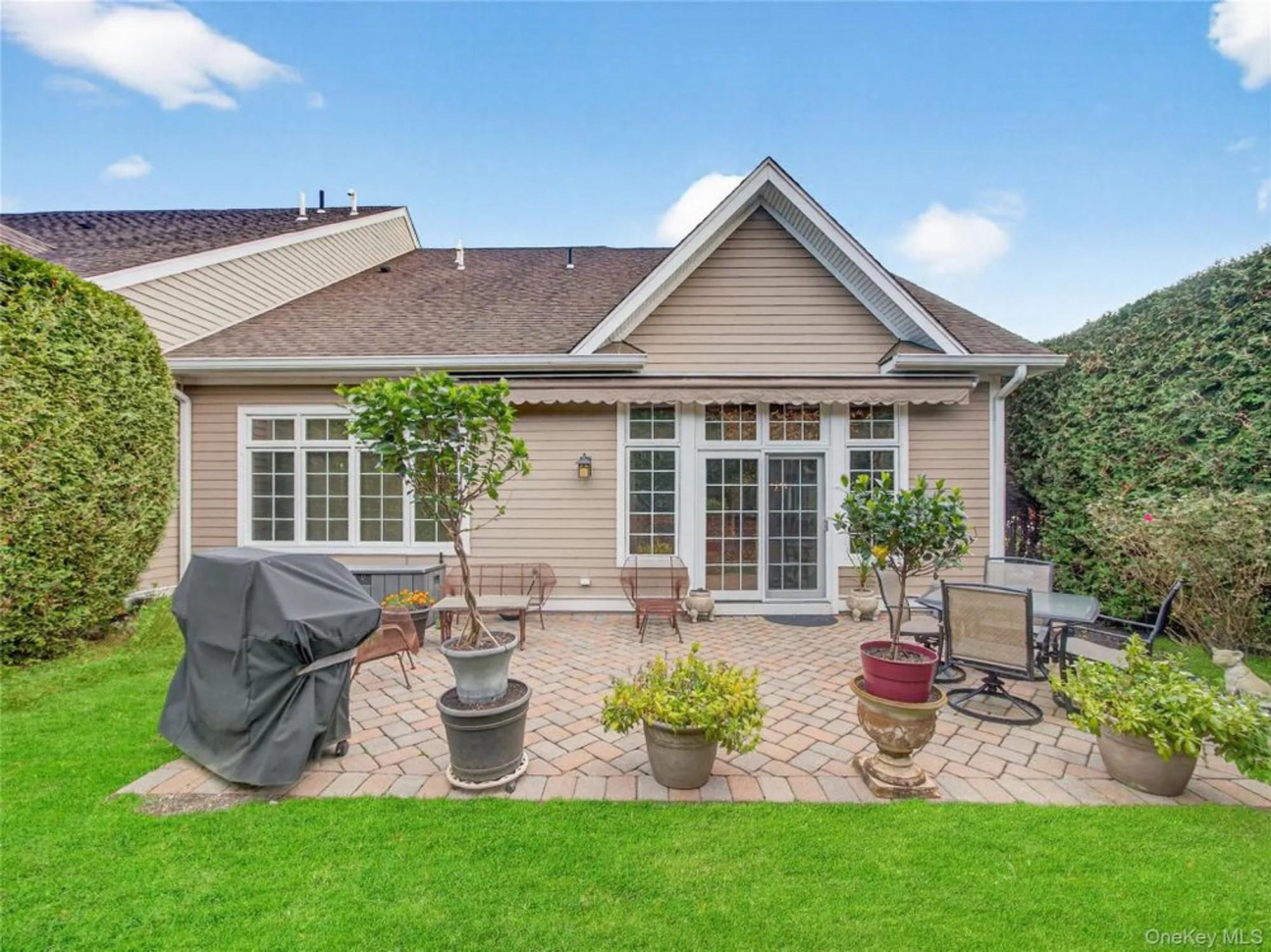 Property Slideshow image 26 of 48 | 41 michael roberts ct, Pearl River, NY, 10965