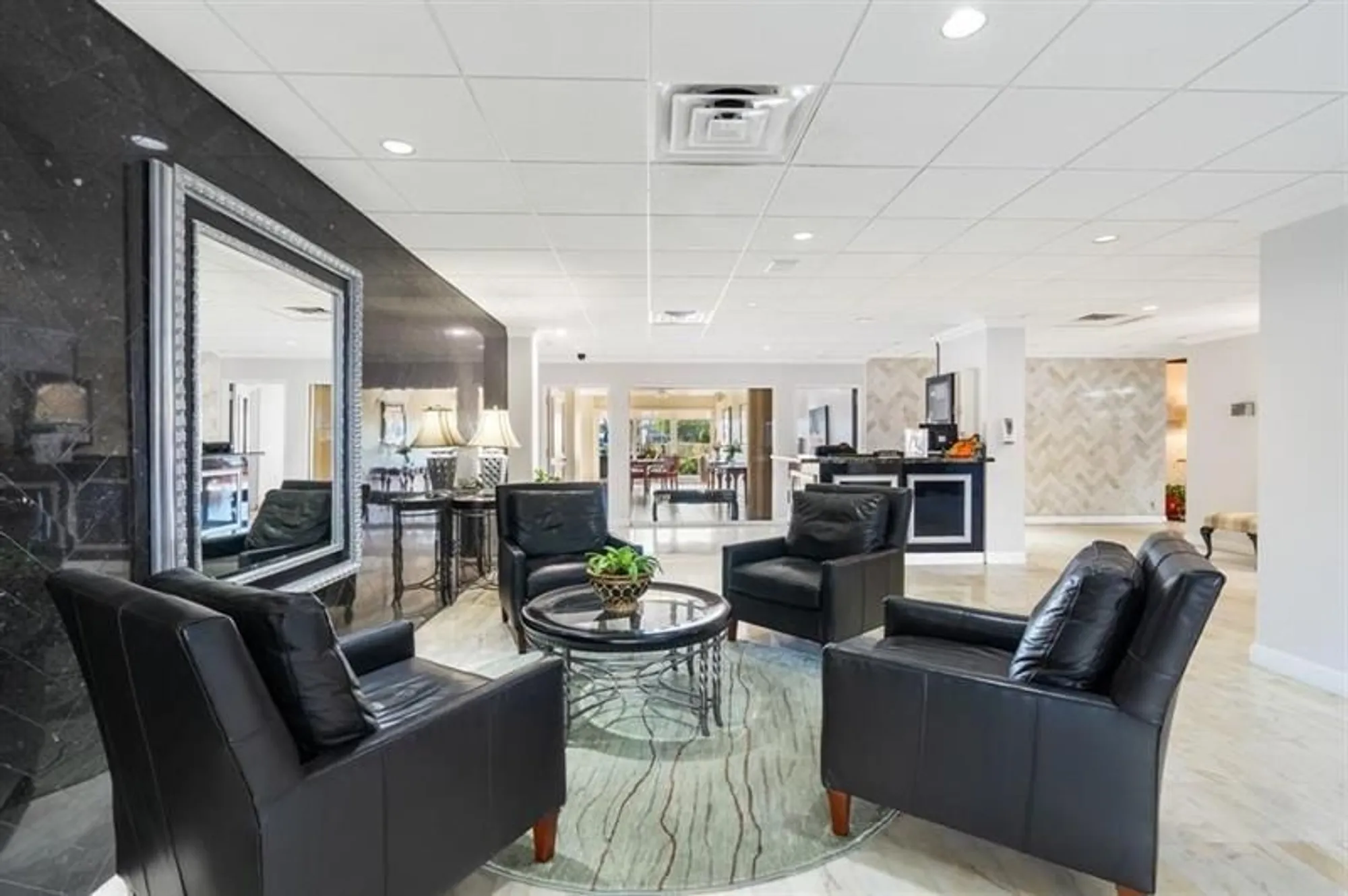 Property Slideshow image 28 of 31 | 3233 ne 34th st apt 1403, Fort Lauderdale, FL, 33308