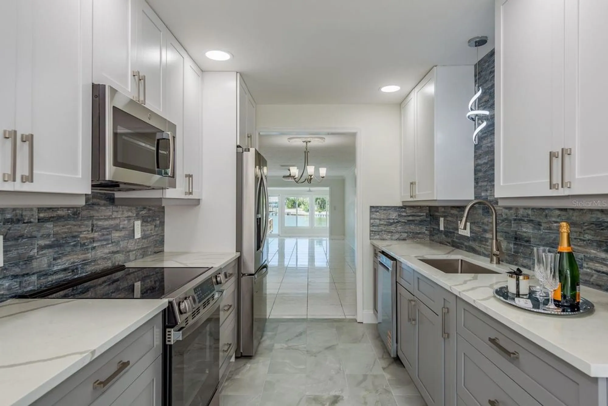 Property Slideshow image 8 of 62 | 417 boca ciega point blvd n # 417, St Petersburg, FL, 33708