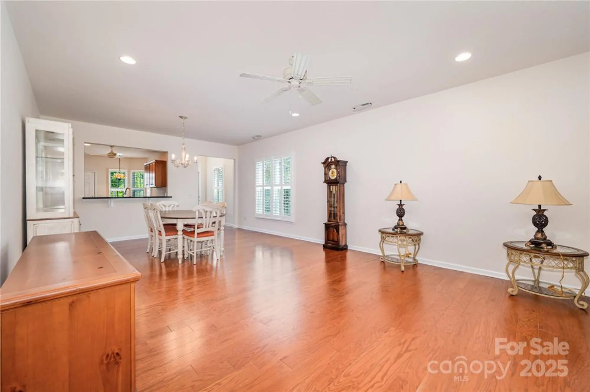 Property Slideshow image 9 of 17 | 23016 whimbrel cir, Fort Mill, SC, 29707