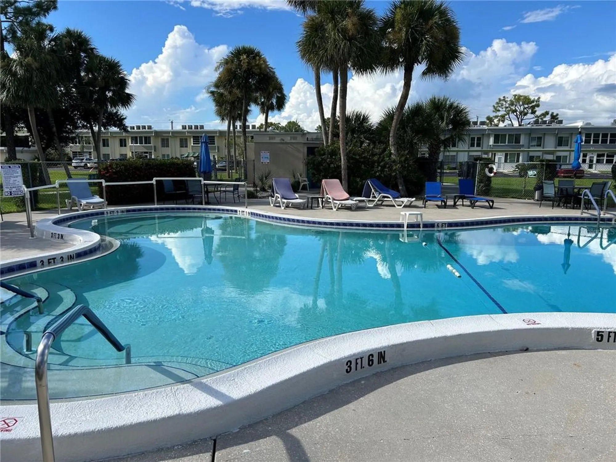 Property Slideshow image 8 of 61 | 2300 aaron st apt 215, Port Charlotte, FL, 33952