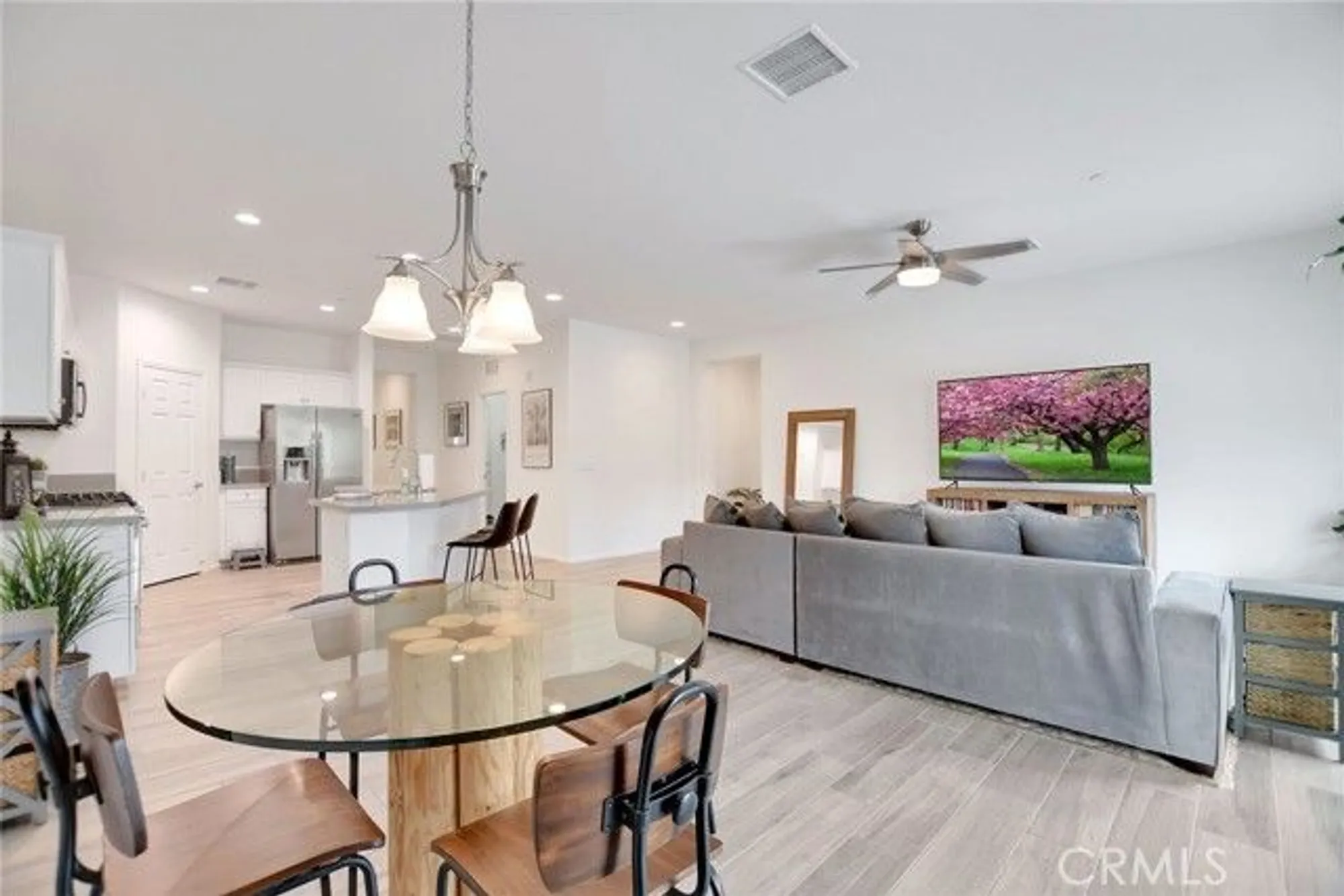 Property Slideshow image 17 of 32 | 383 song bird, Beaumont, CA, 92223