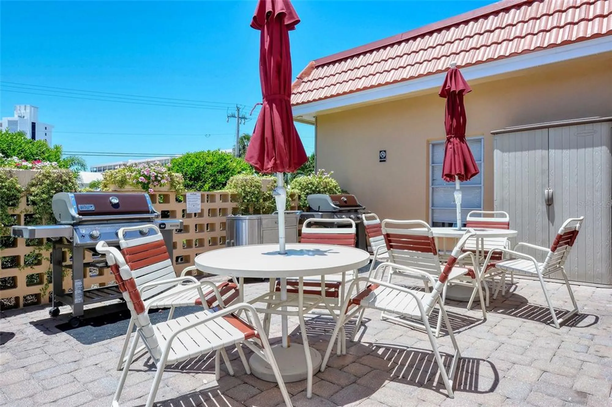 Property Slideshow image 42 of 65 | 1300 n portofino dr apt 103, Sarasota, FL, 34242