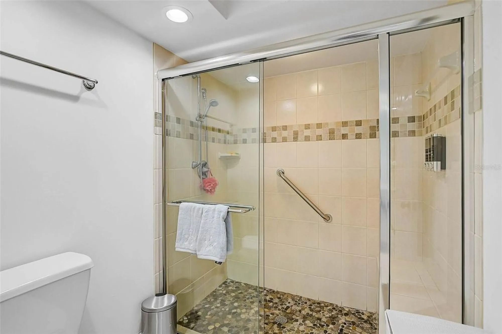 Property Slideshow image 24 of 50 | 7363 oak moss dr # 33, Sarasota, FL, 34241