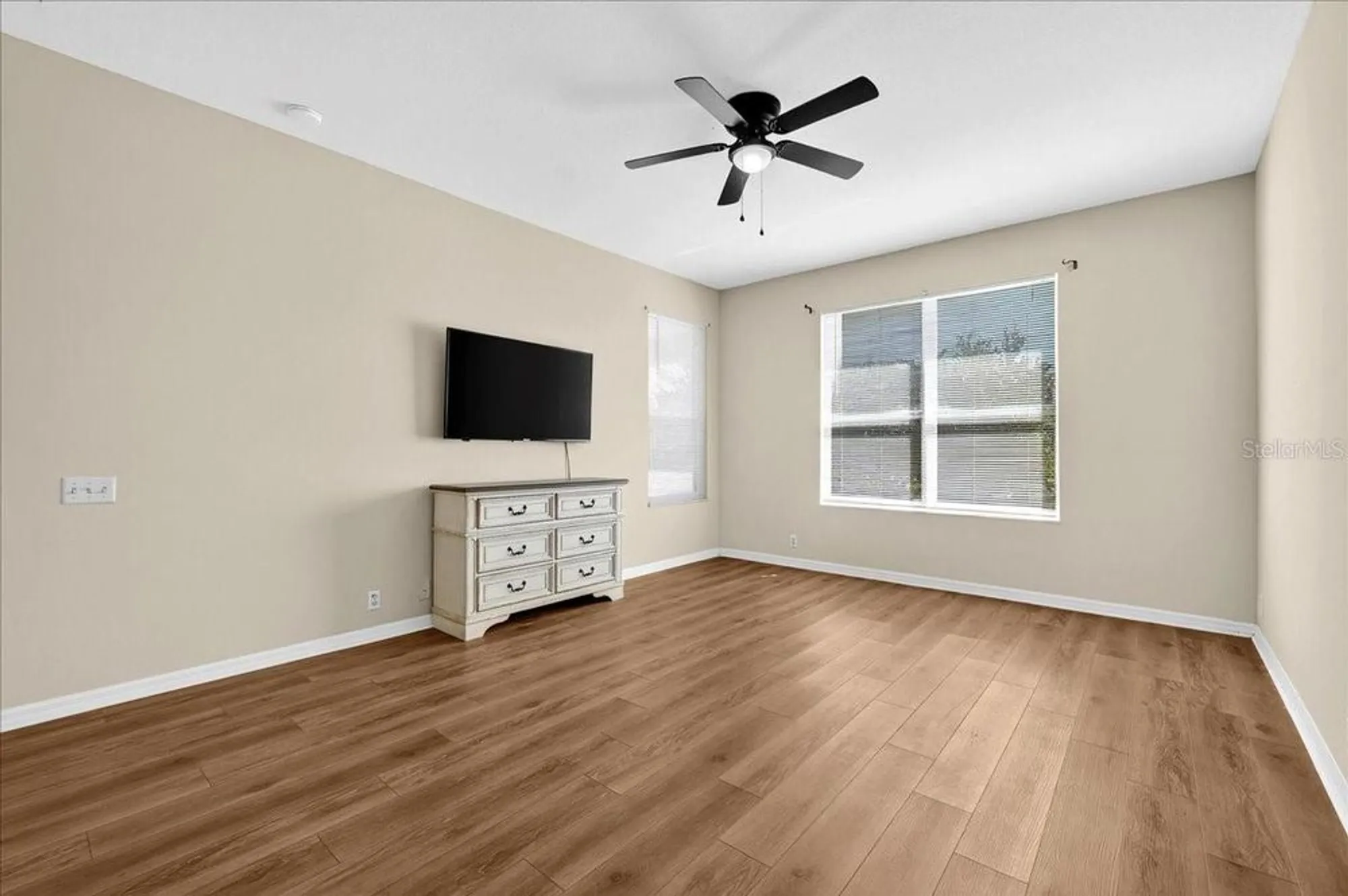 Property Slideshow image 18 of 50 | 4048 windchime ln, Lakeland, FL, 33811