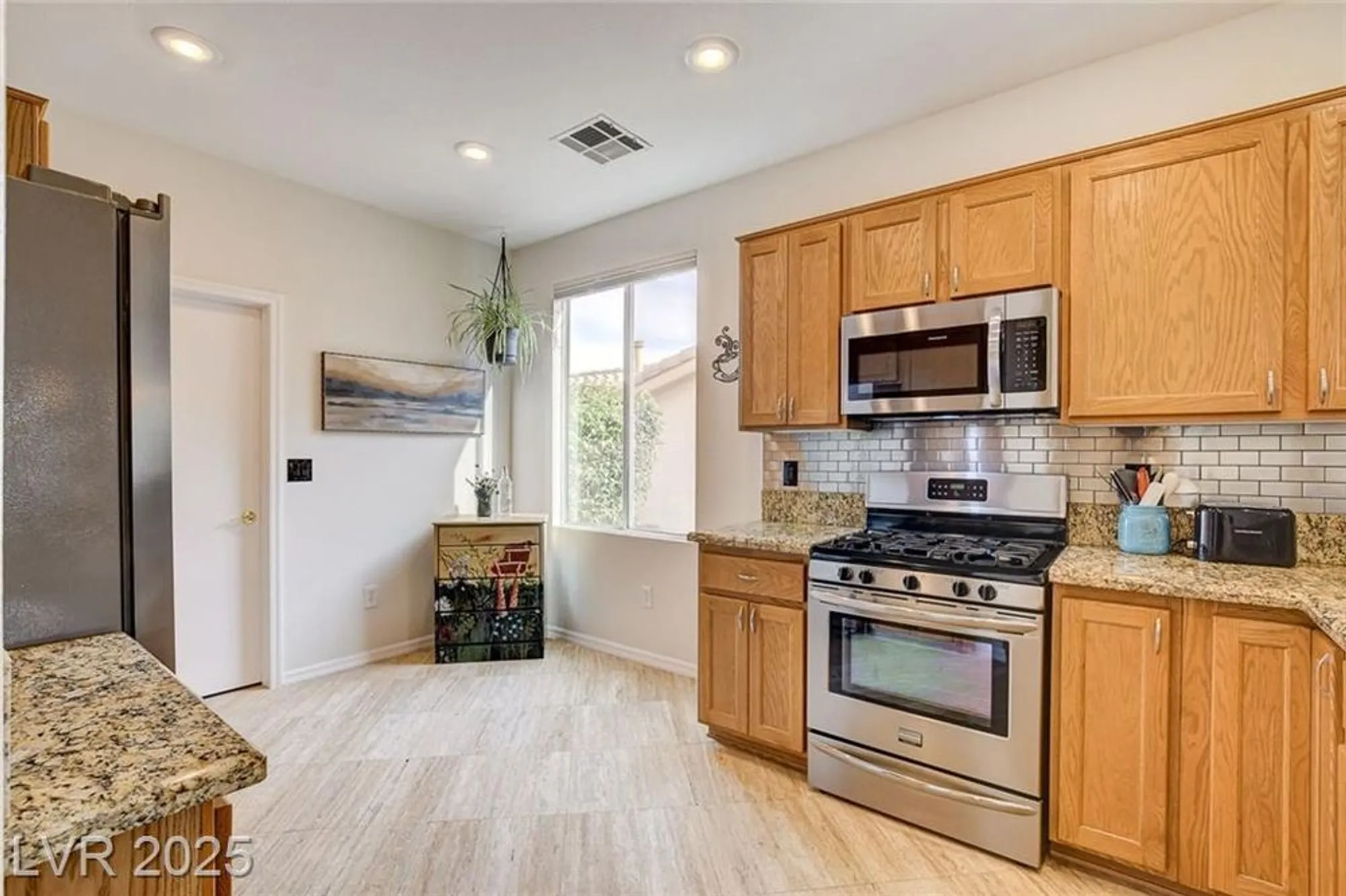 Property Slideshow image 15 of 41 | 10481 premia pl, Las Vegas, NV, 89135
