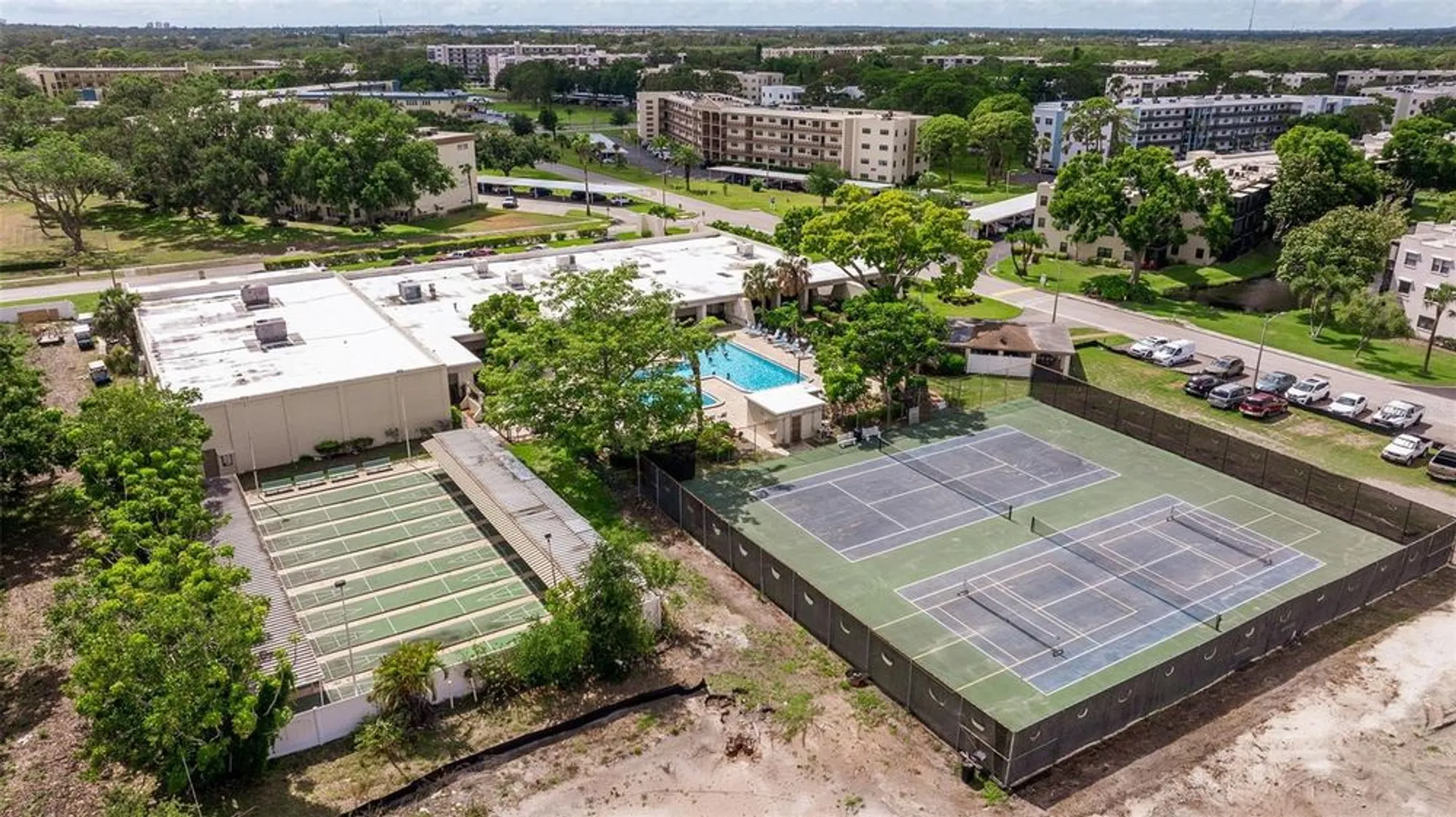 Property Slideshow image 37 of 40 | 5603 80th st n unit 107, Saint Petersburg, FL, 33709