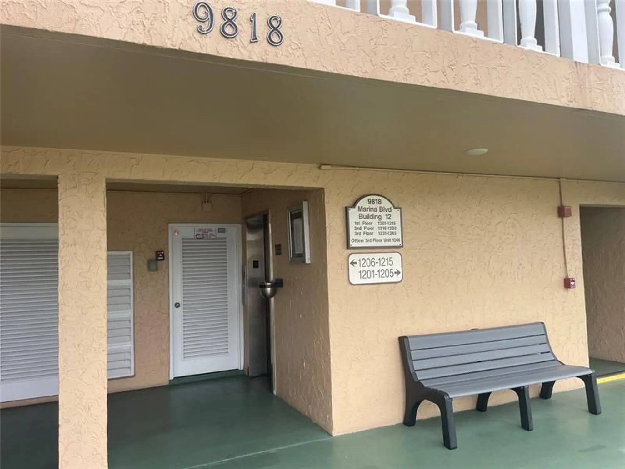 Property Slideshow image 15 of 18 | 9818 marina blvd apt 1220, Boca Raton, FL, 33428