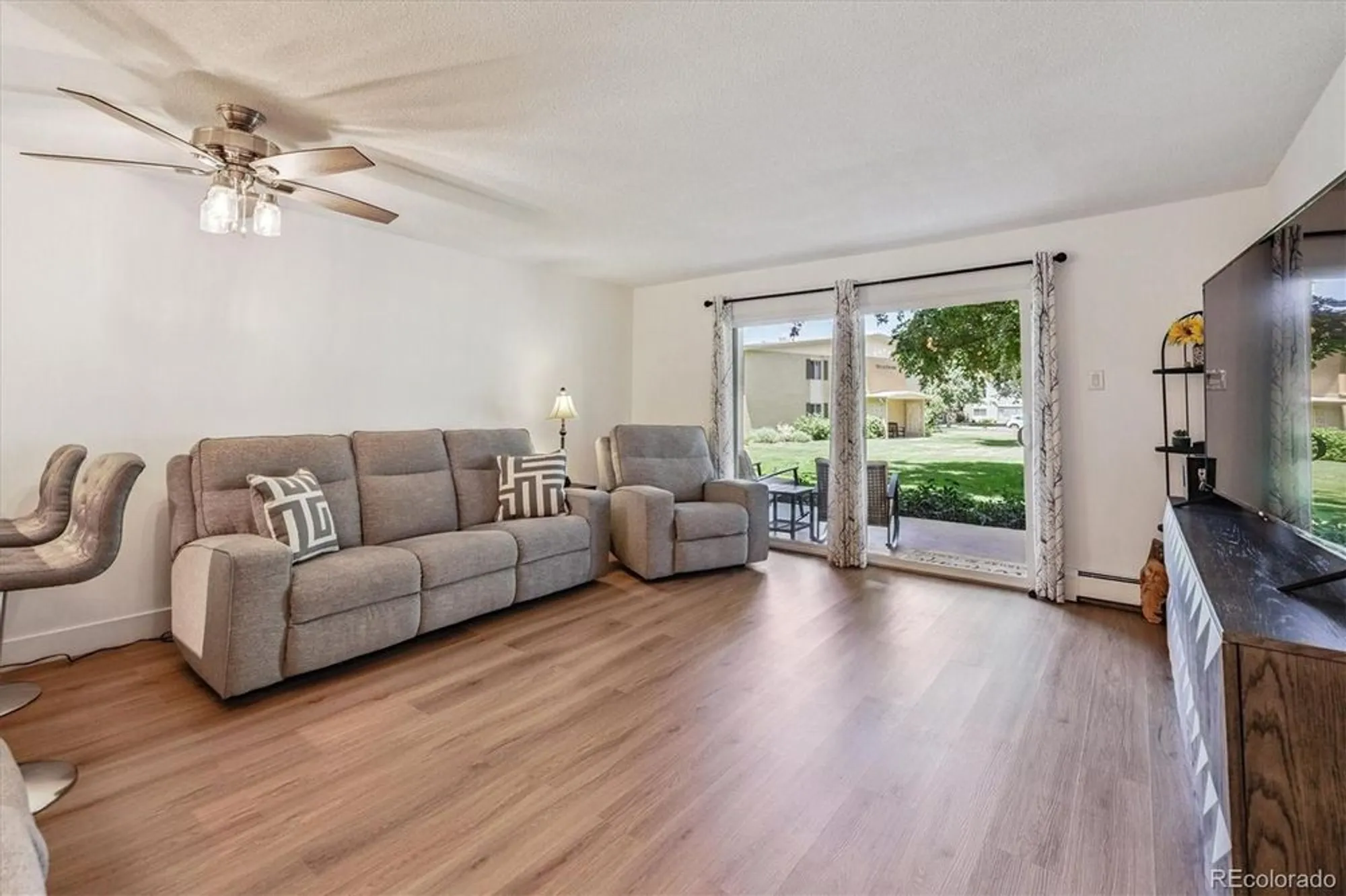 Property Slideshow image 10 of 39 | 745 s alton way unit 11a, Denver, CO, 80247