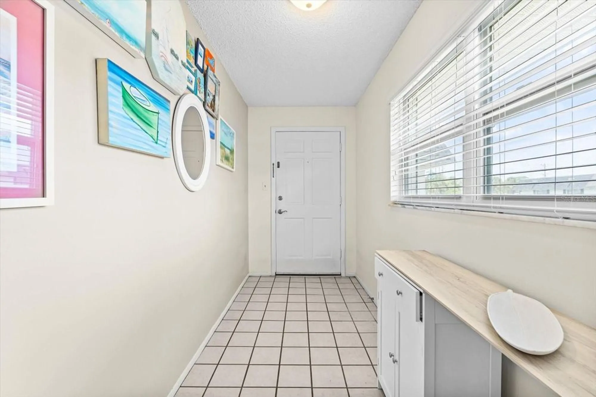 Property Slideshow image 6 of 27 | 304 47th avenue dr 307, Bradenton, FL, 34207