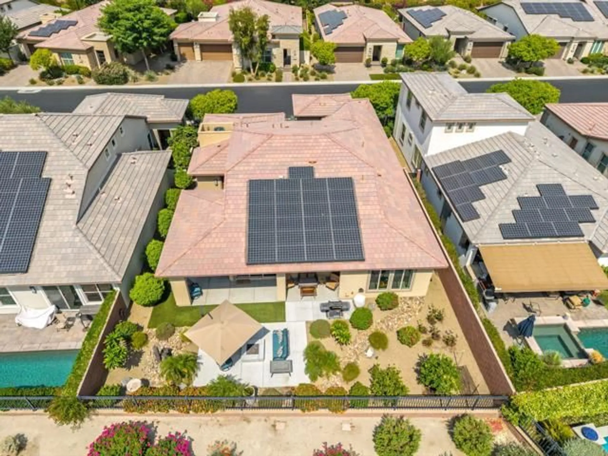 Property Slideshow image 19 of 61 | 51482 longmeadow st, Indio, CA, 92201
