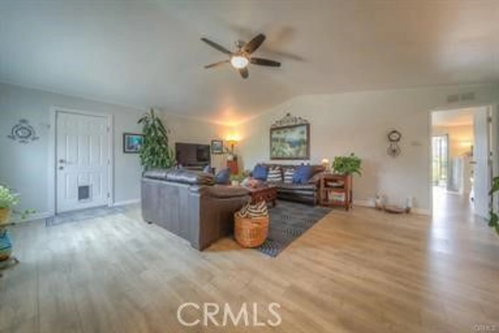 Property Slideshow image 8 of 73 | 1473 salem ct, Oceanside, CA, 92057