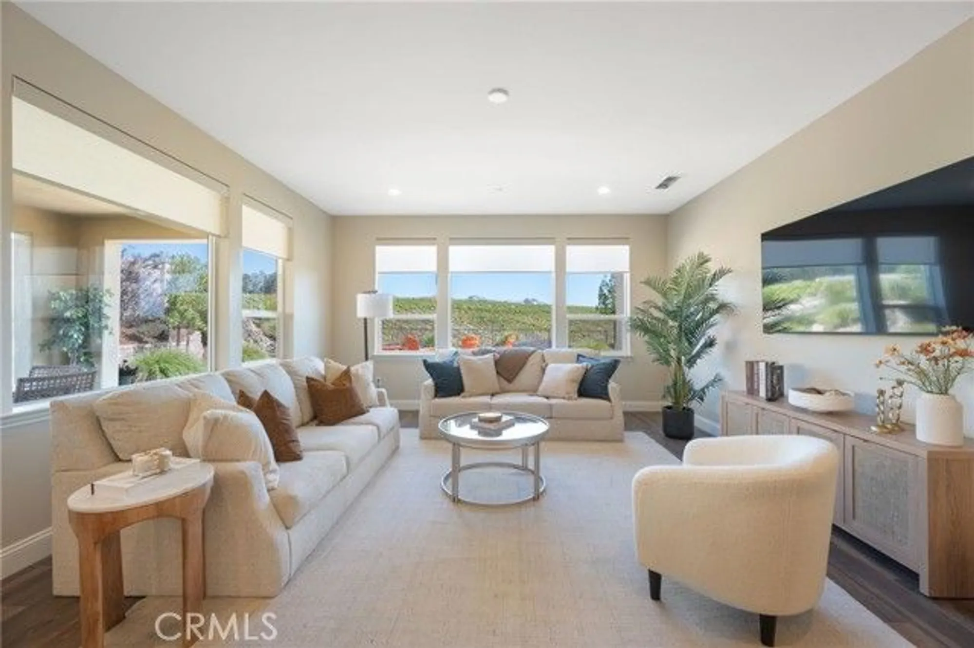 Property Slideshow image 4 of 71 | 867 trail view pl, Nipomo, CA, 93444