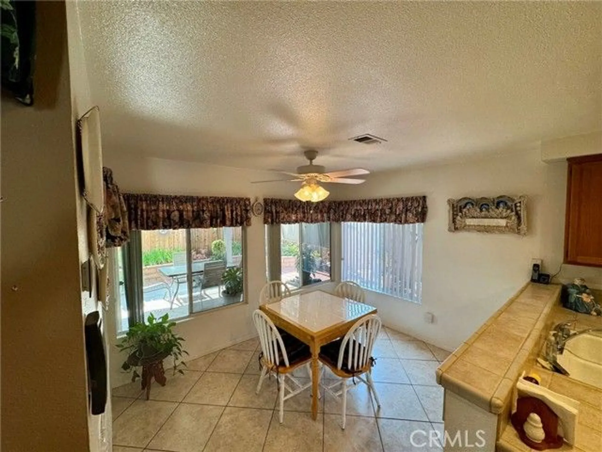 Property Slideshow image 14 of 40 | 29383 lake forest dr, Menifee, CA, 92586
