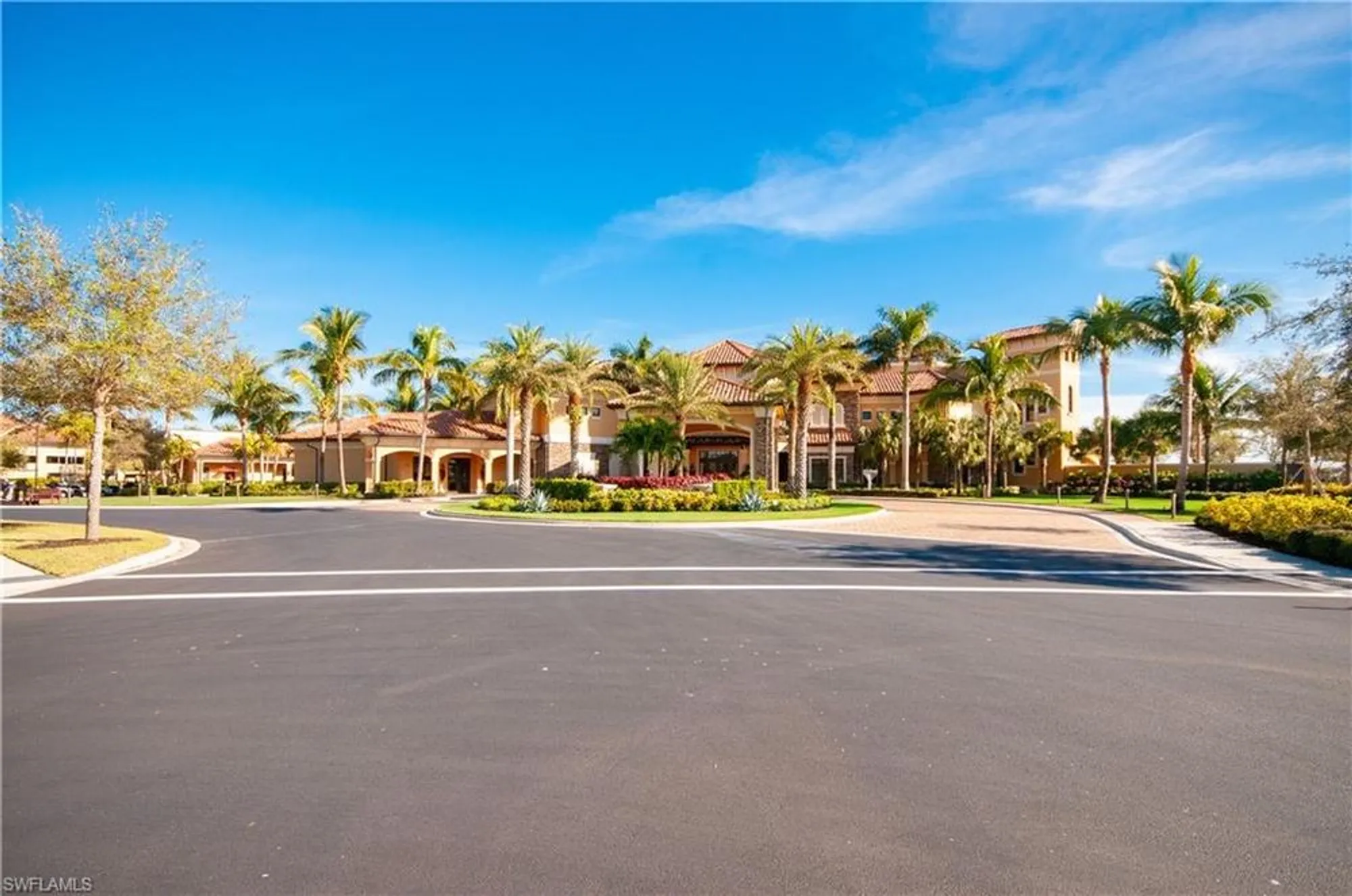 Property Slideshow image 34 of 38 | 28087 kerry ct, Bonita Springs, FL, 34135