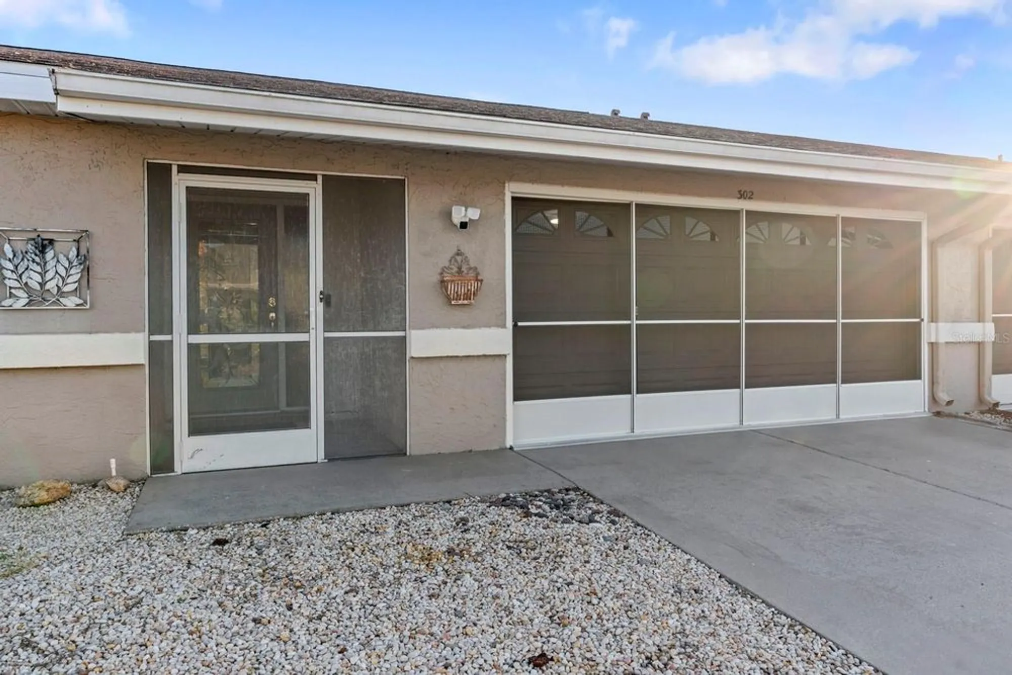 Property Slideshow image 41 of 43 | 302 stroll ln, Sun City Center, FL, 33573