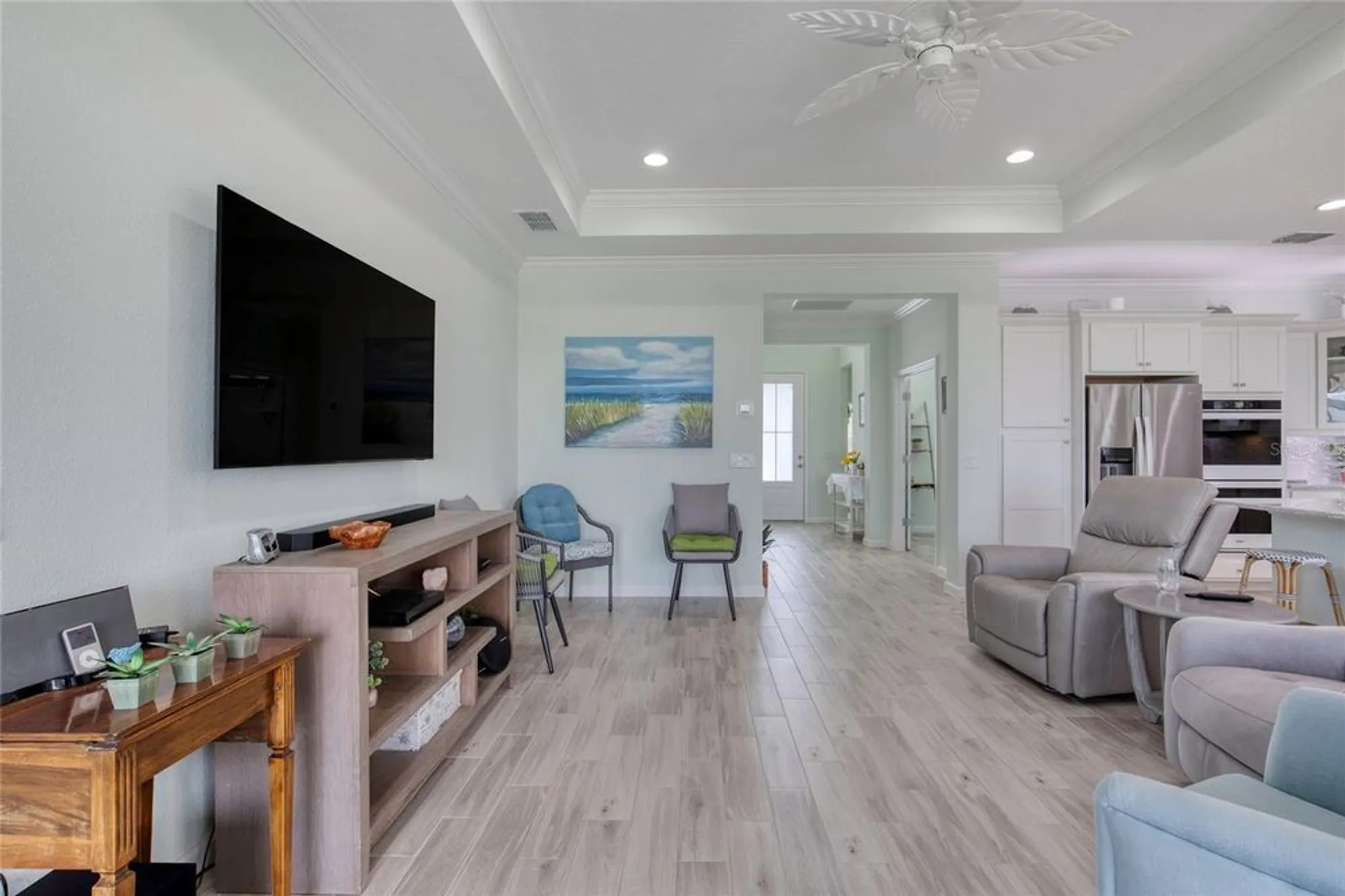 Property Slideshow image 17 of 50 | 213 cheeseburger dr, Daytona Beach, FL, 32124