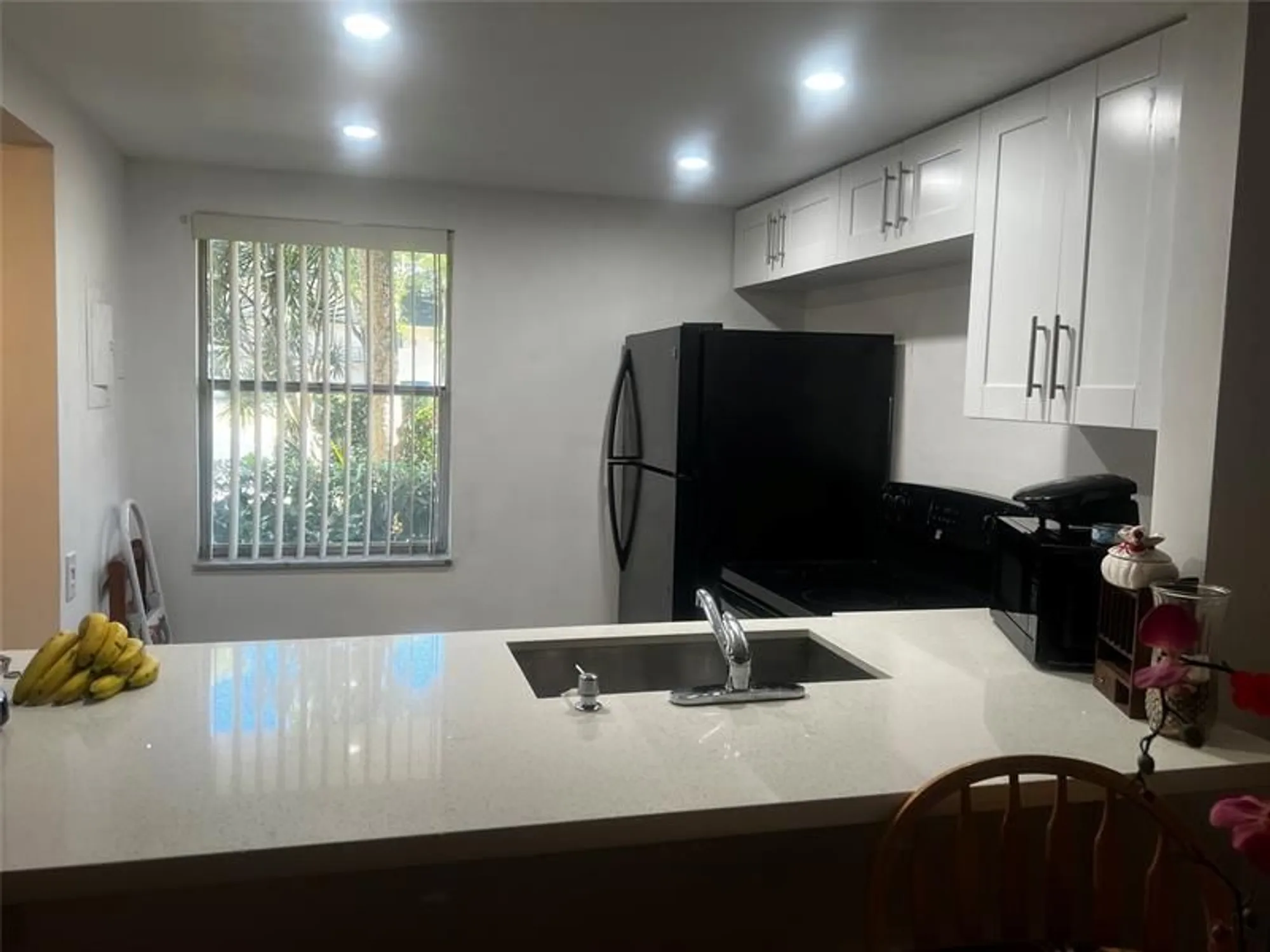 Property Slideshow image 3 of 21 | 9091 lime bay blvd 114, Tamarac, FL, 33321