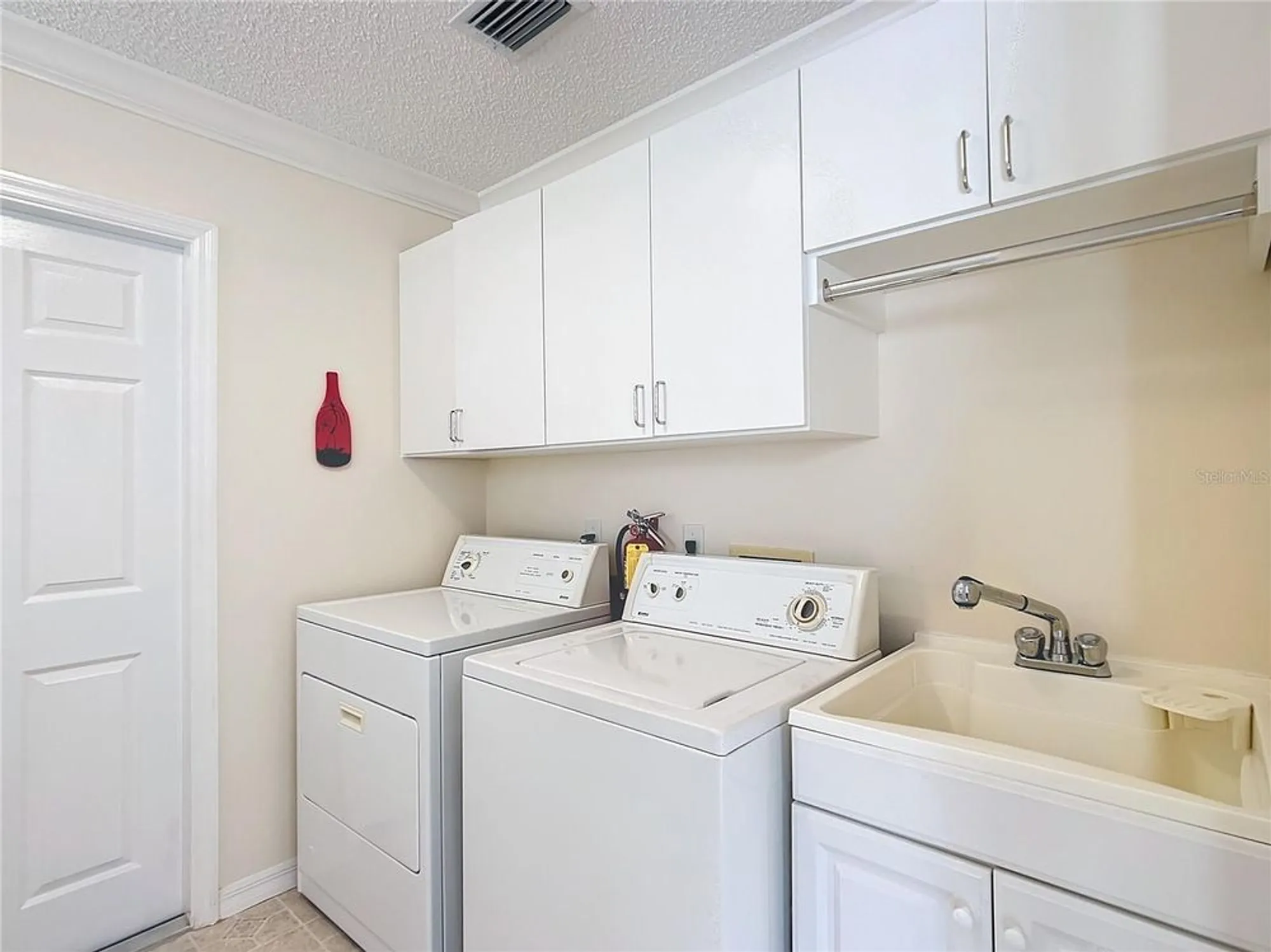Property Slideshow image 39 of 56 | 8617 se 168th kittredge loop, The Villages, FL, 32162