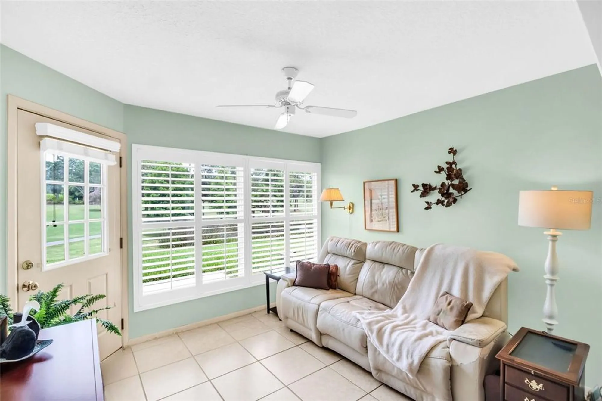 Property Slideshow image 16 of 49 | 1164 rustlewood ct, Palm Harbor, FL, 34684