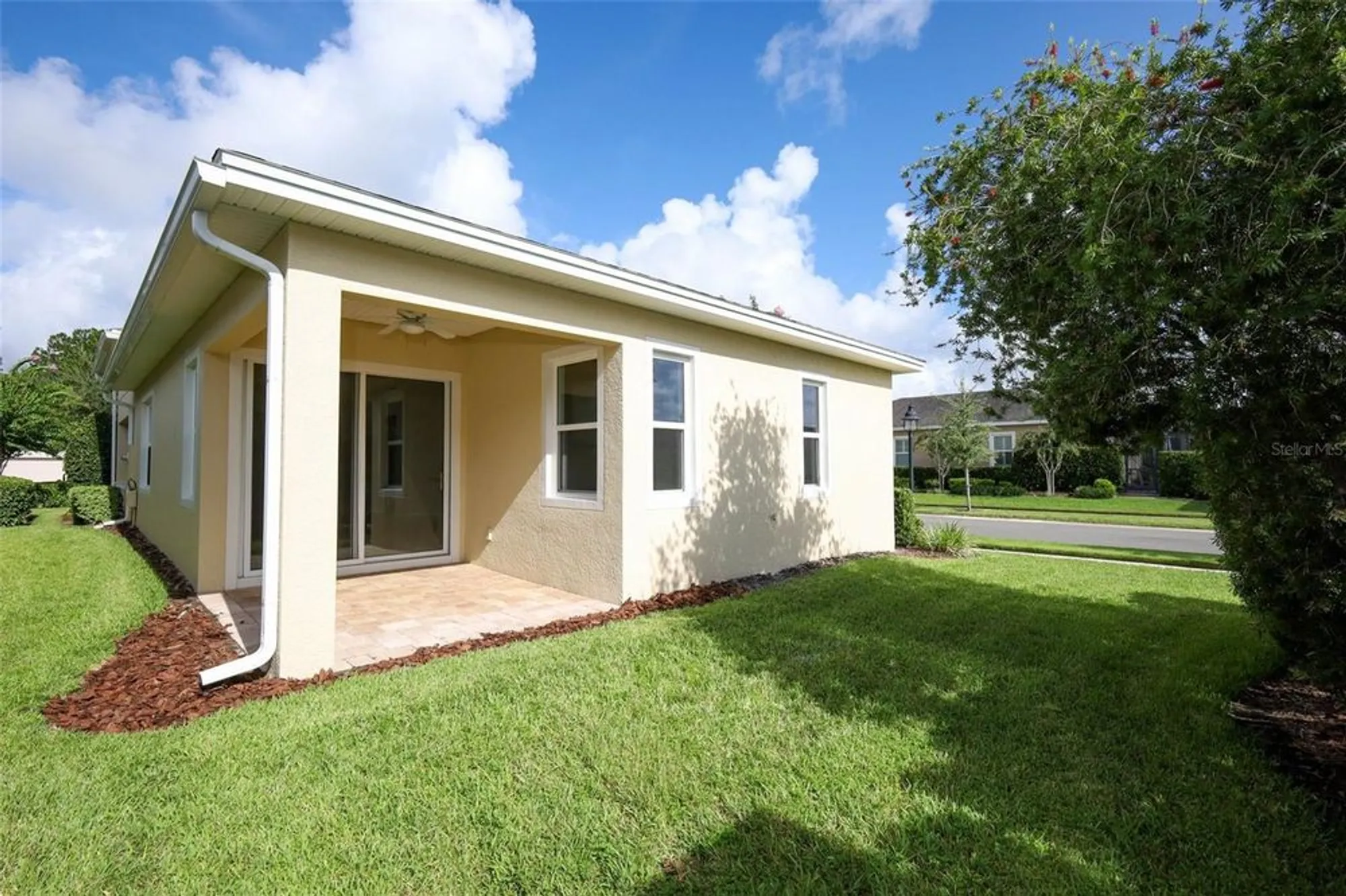 Property Slideshow image 33 of 43 | 1677 victoria gardens dr, Deland, FL, 32724