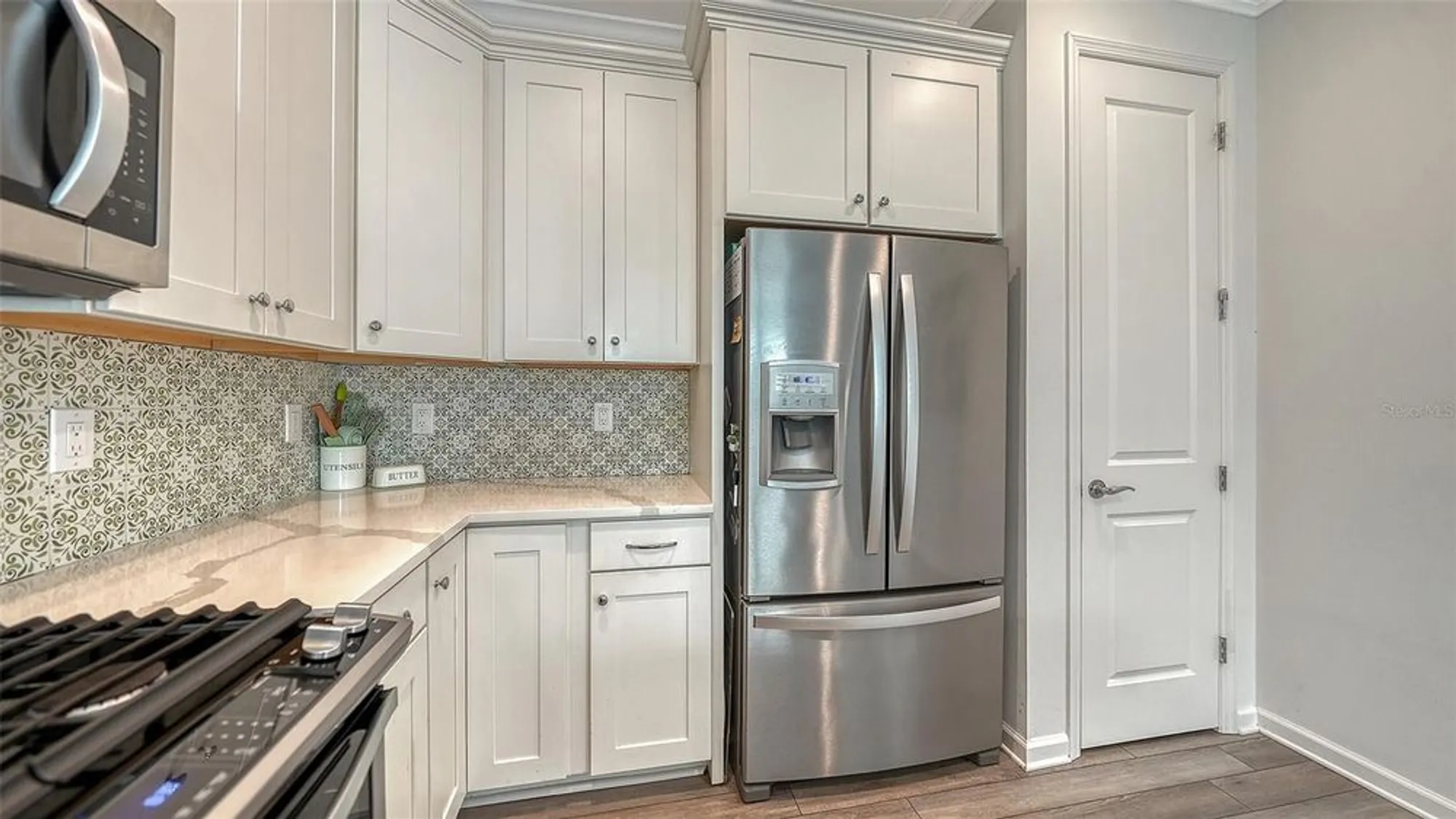 Property Slideshow image 16 of 53 | 12287 myrtle bay ct, Sarasota, FL, 34238