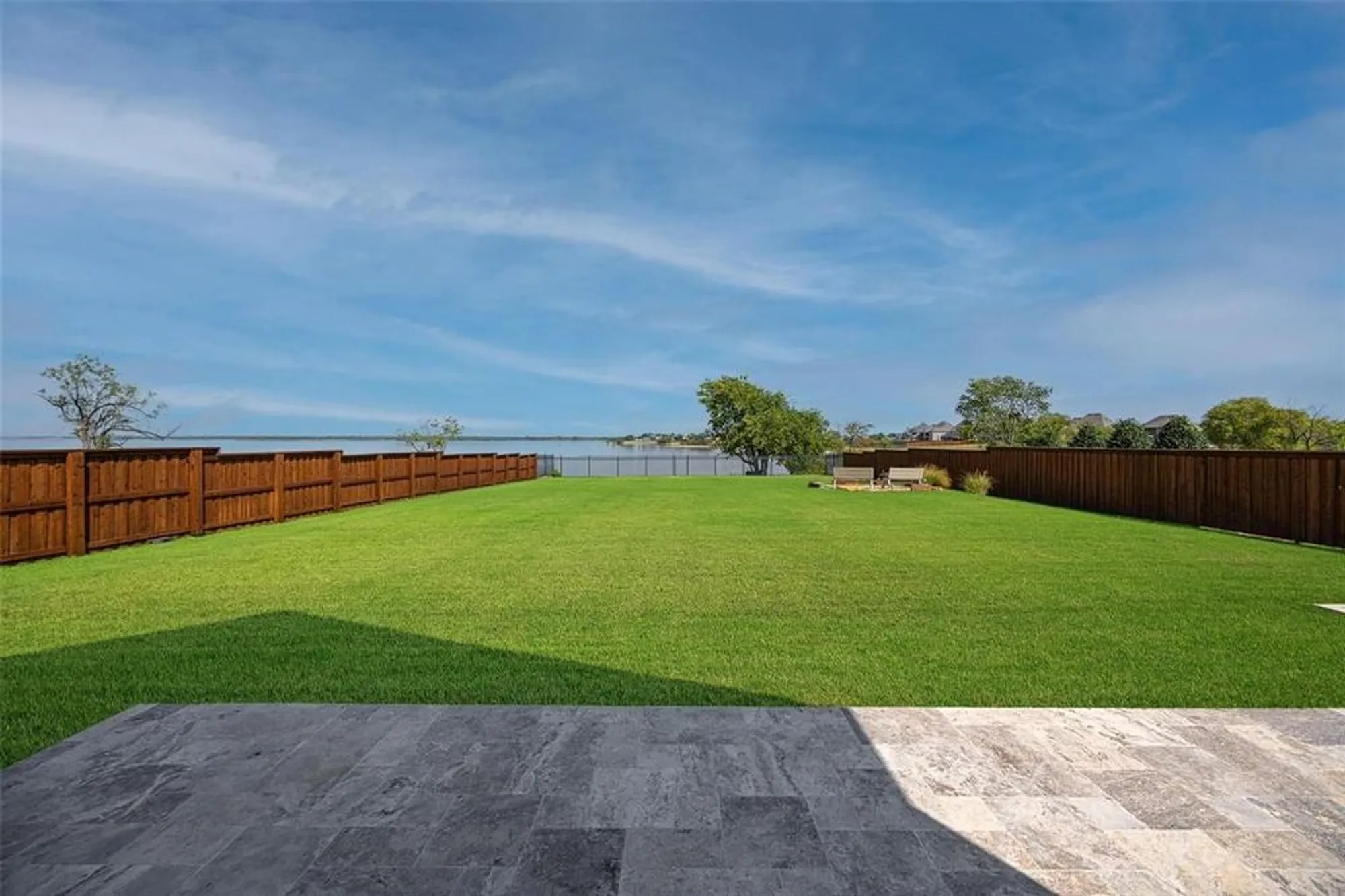 Property Slideshow image 12 of 40 | 7736 castlebridge, The Colony, TX, 75056