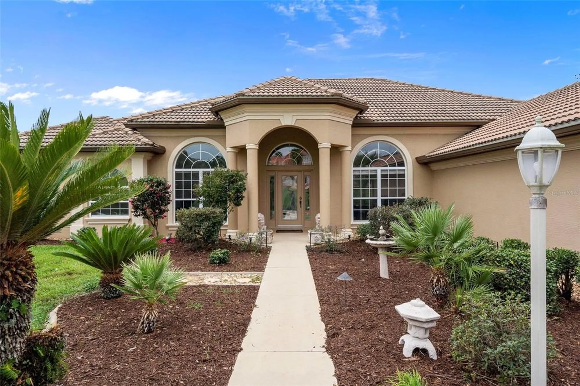 Property Slideshow image 3 of 93 | 576 w fenway dr, Hernando, FL, 34442