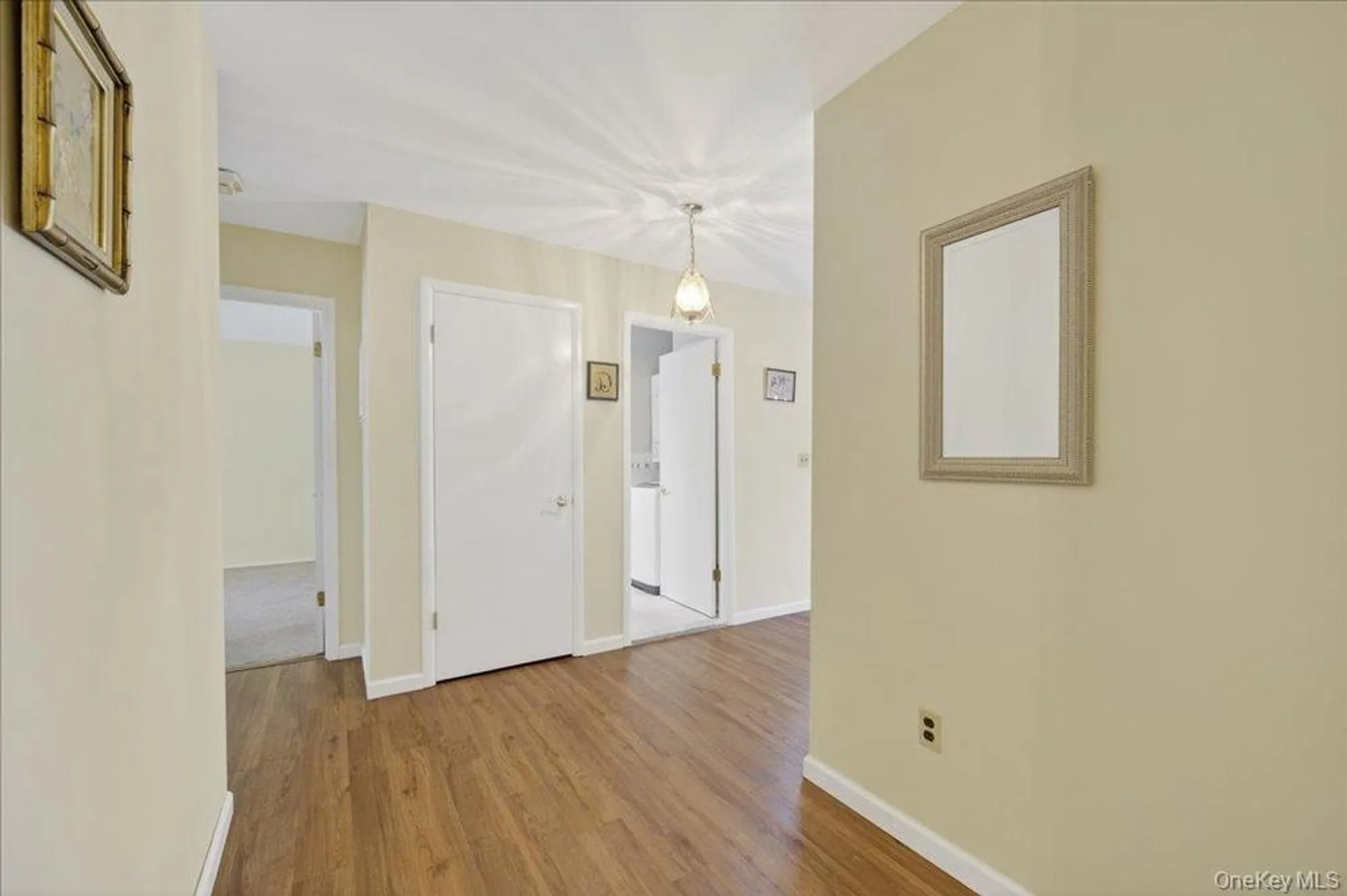 Property Slideshow image 17 of 44 | 129c columbia ct, Yorktown Heights, NY, 10598