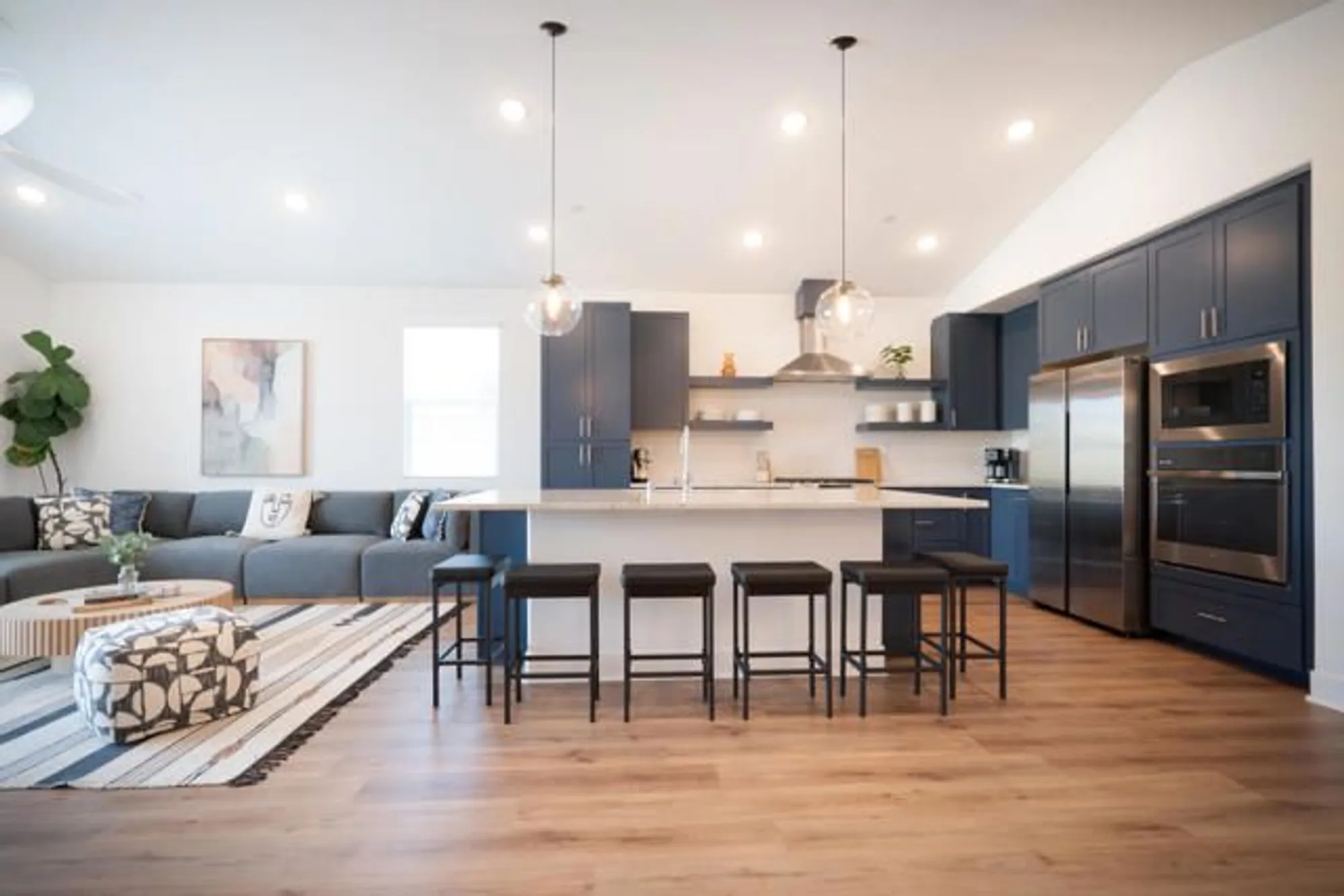 Property Slideshow image 10 of 43 | 84170 caviano dr, Indio, CA, 92203