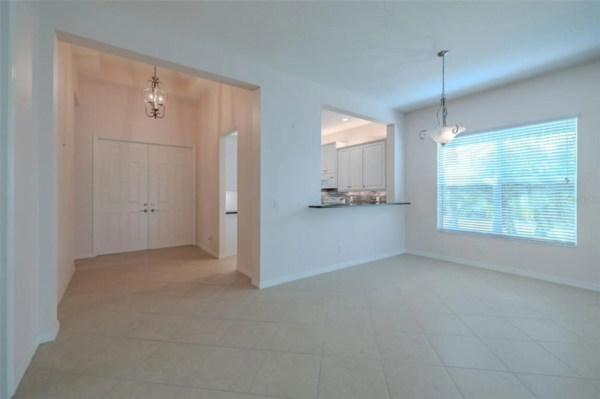 Property Slideshow image 17 of 100 | 4817 sandy glen way, Wimauma, FL, 33598