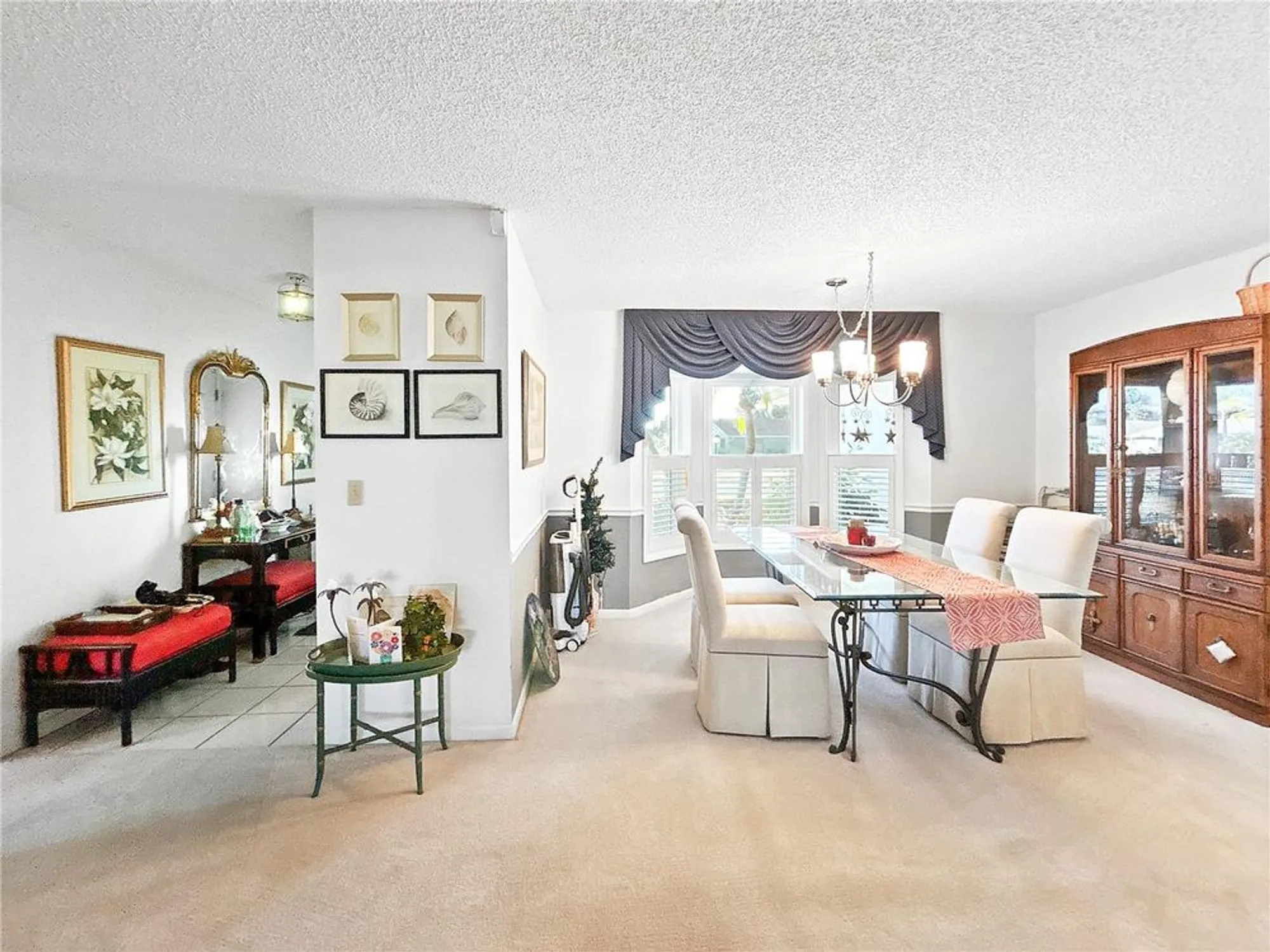 Property Slideshow image 13 of 24 | 703 ojai ave, Sun City Center, FL, 33573