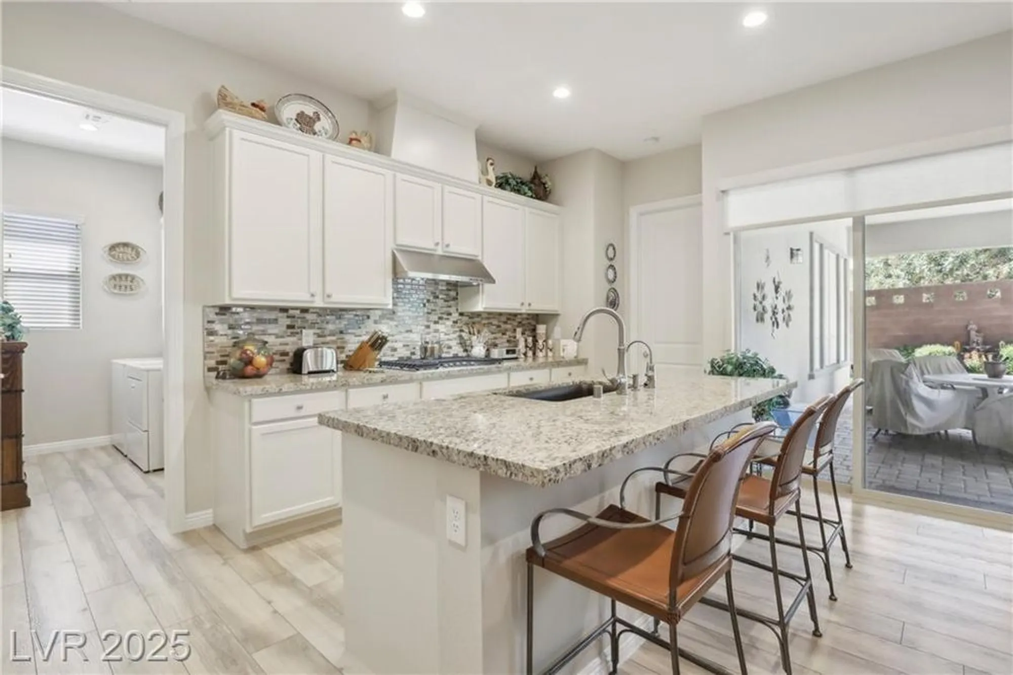 Property Slideshow image 23 of 87 | 10057 regency canyon way, Las Vegas, NV, 89148