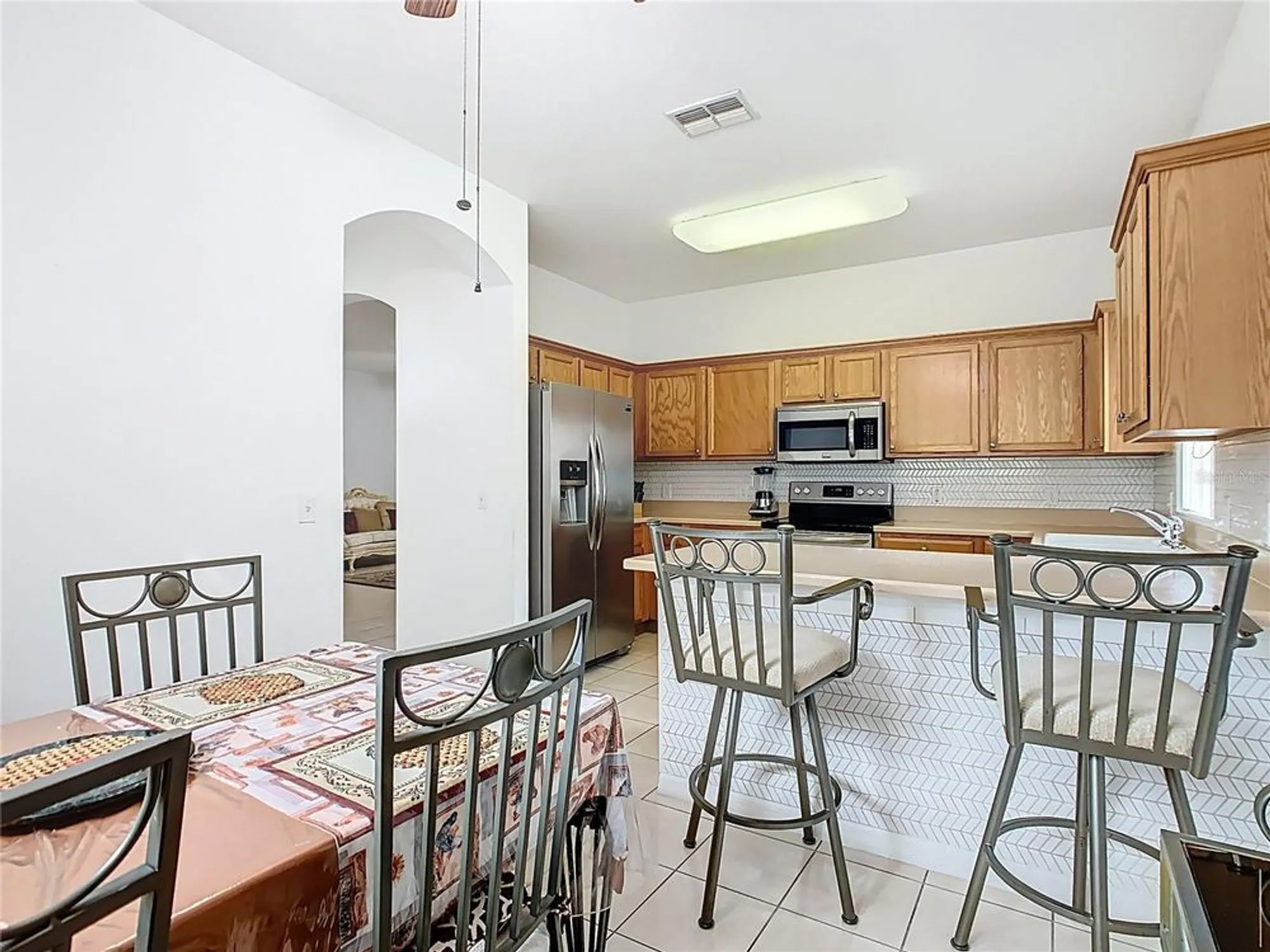 Property Slideshow image 5 of 52 | 572 sienna dr, Poinciana, FL, 34759