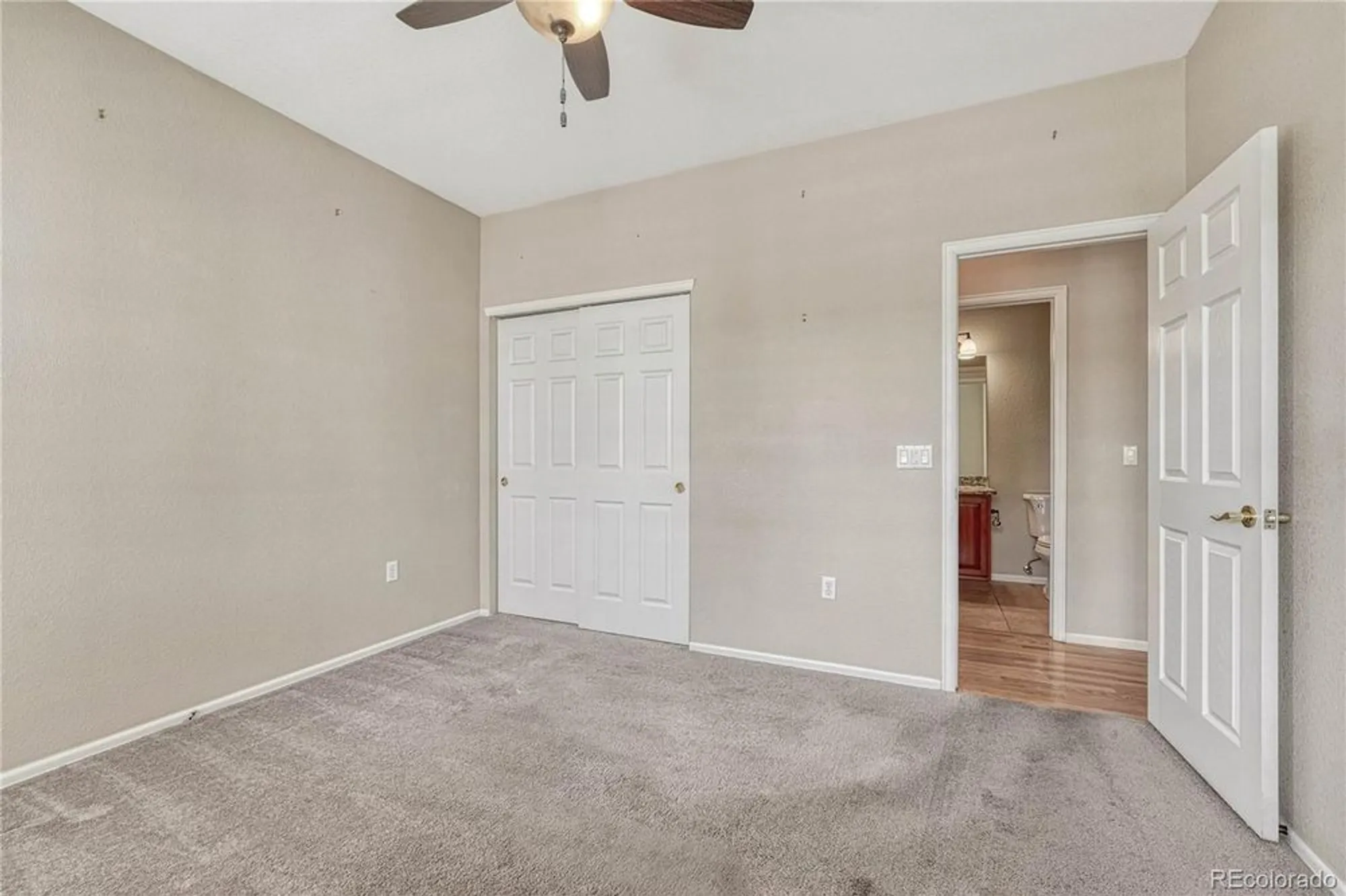 Property Slideshow image 24 of 46 | 8107 s catawba ct, Aurora, CO, 80016