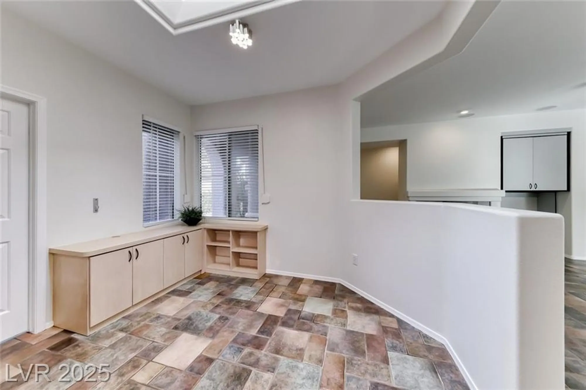 Property Slideshow image 14 of 50 | 3001 hartsville rd, Henderson, NV, 89052