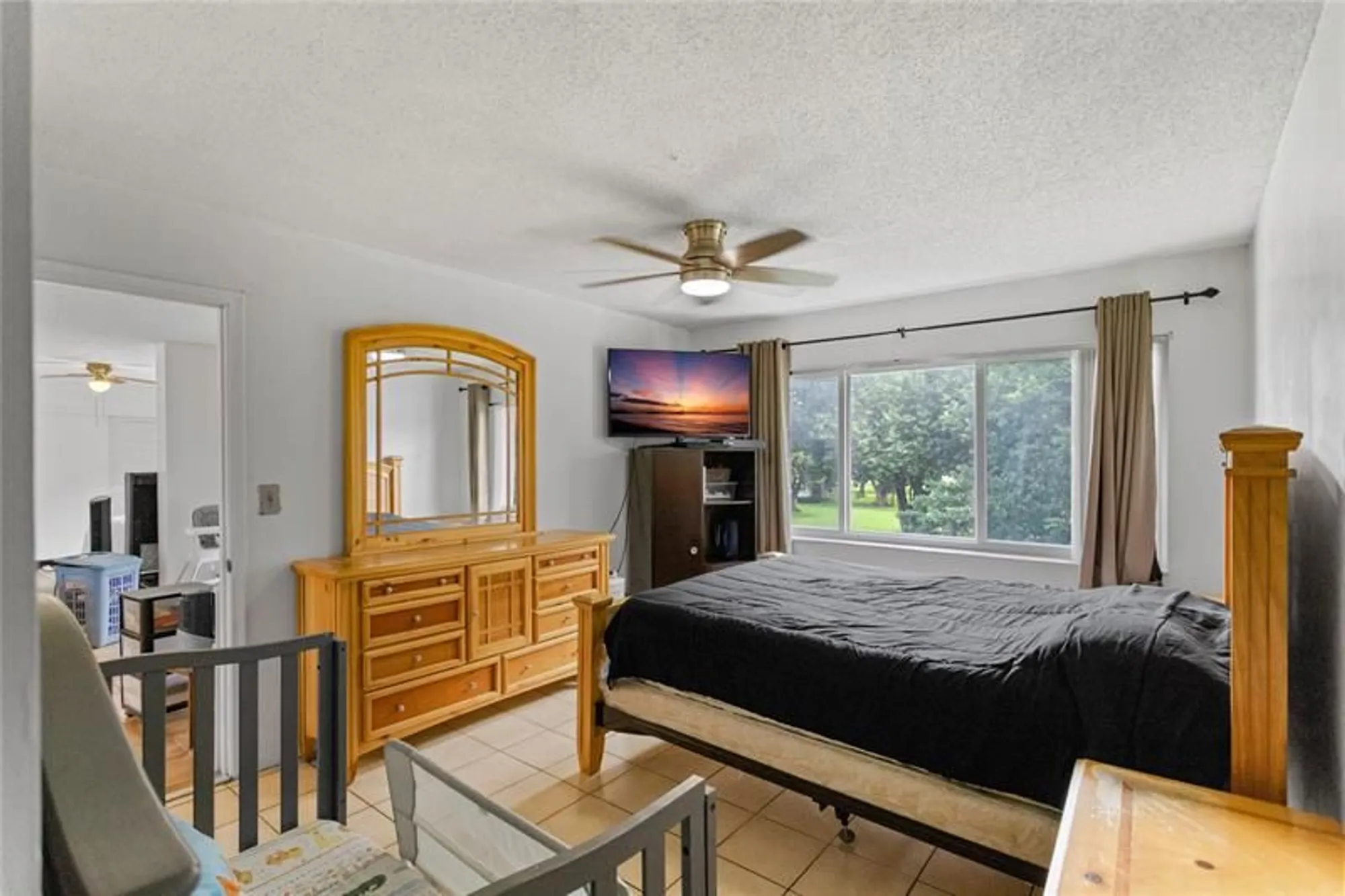 Property Slideshow image 32 of 44 | 8990 s hollybrook blvd 305, Pembroke Pines, FL, 33025