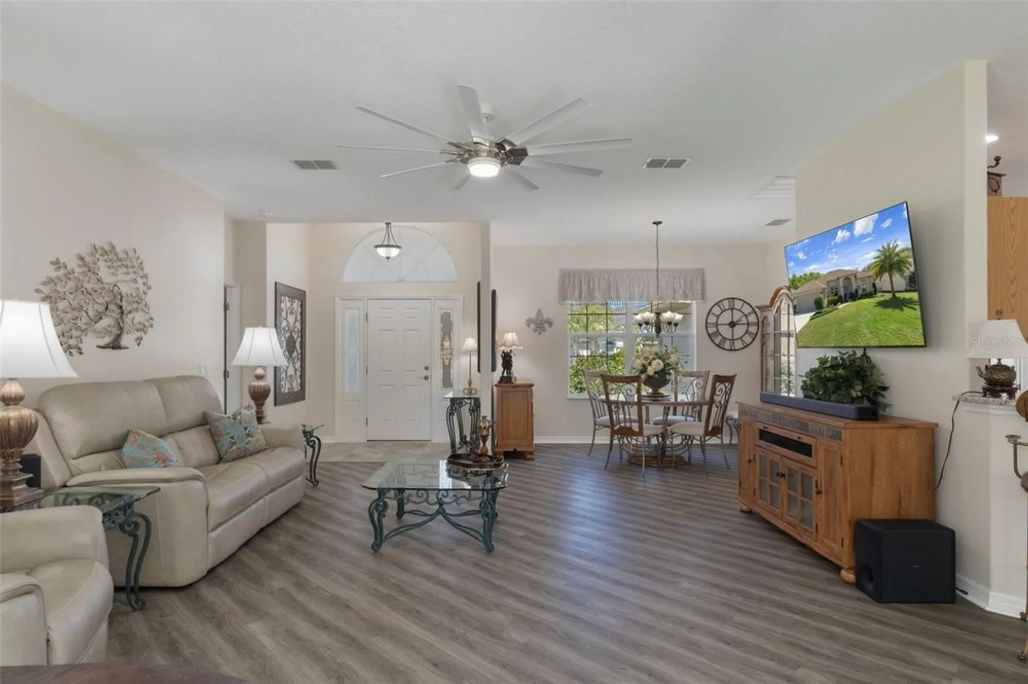 Property Slideshow image 8 of 48 | 374 w cobblestone loop, Hernando, FL, 34442
