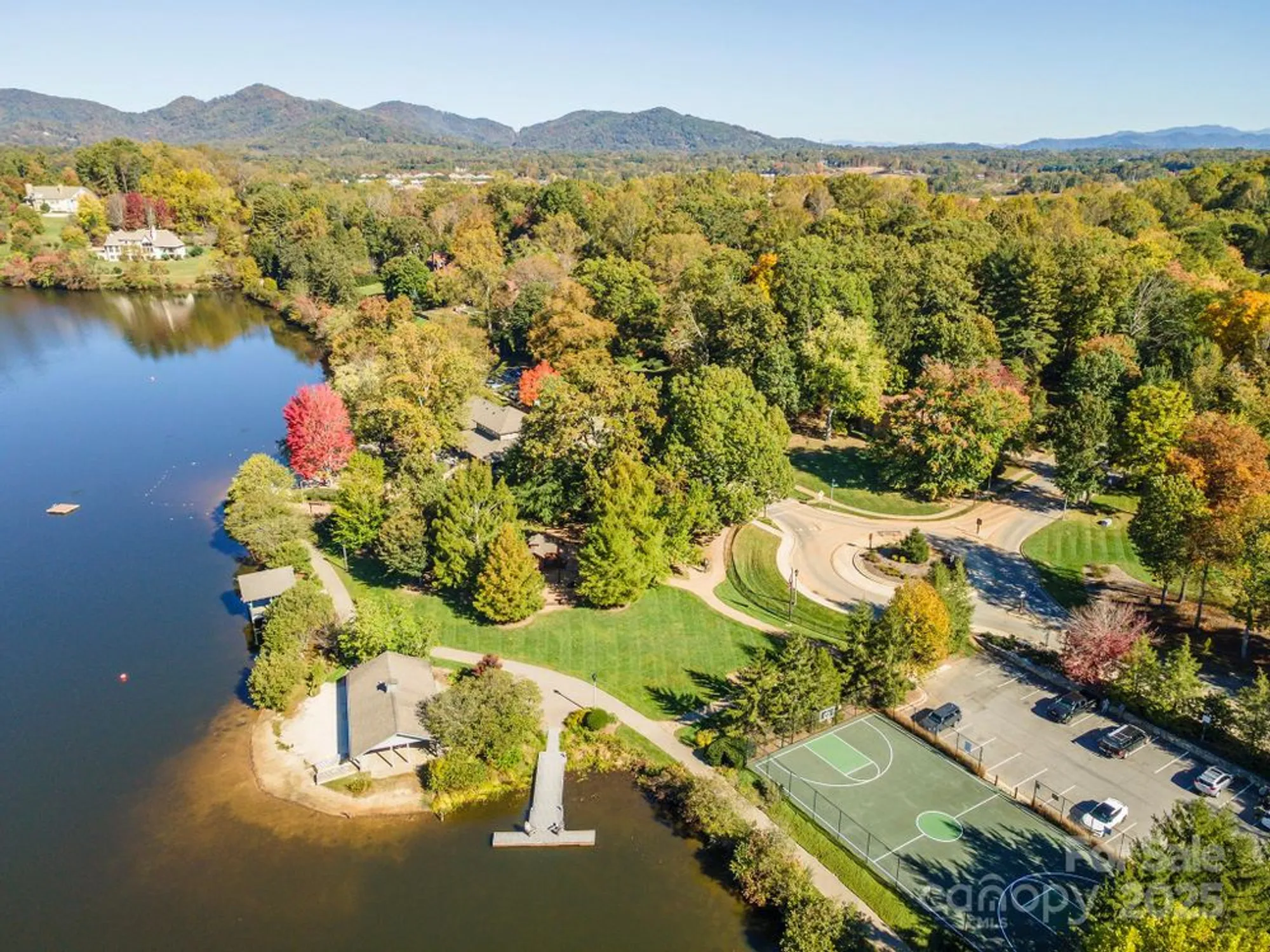 Property Slideshow image 38 of 48 | 4 yellow owl dr, Biltmore Lake, NC, 28715