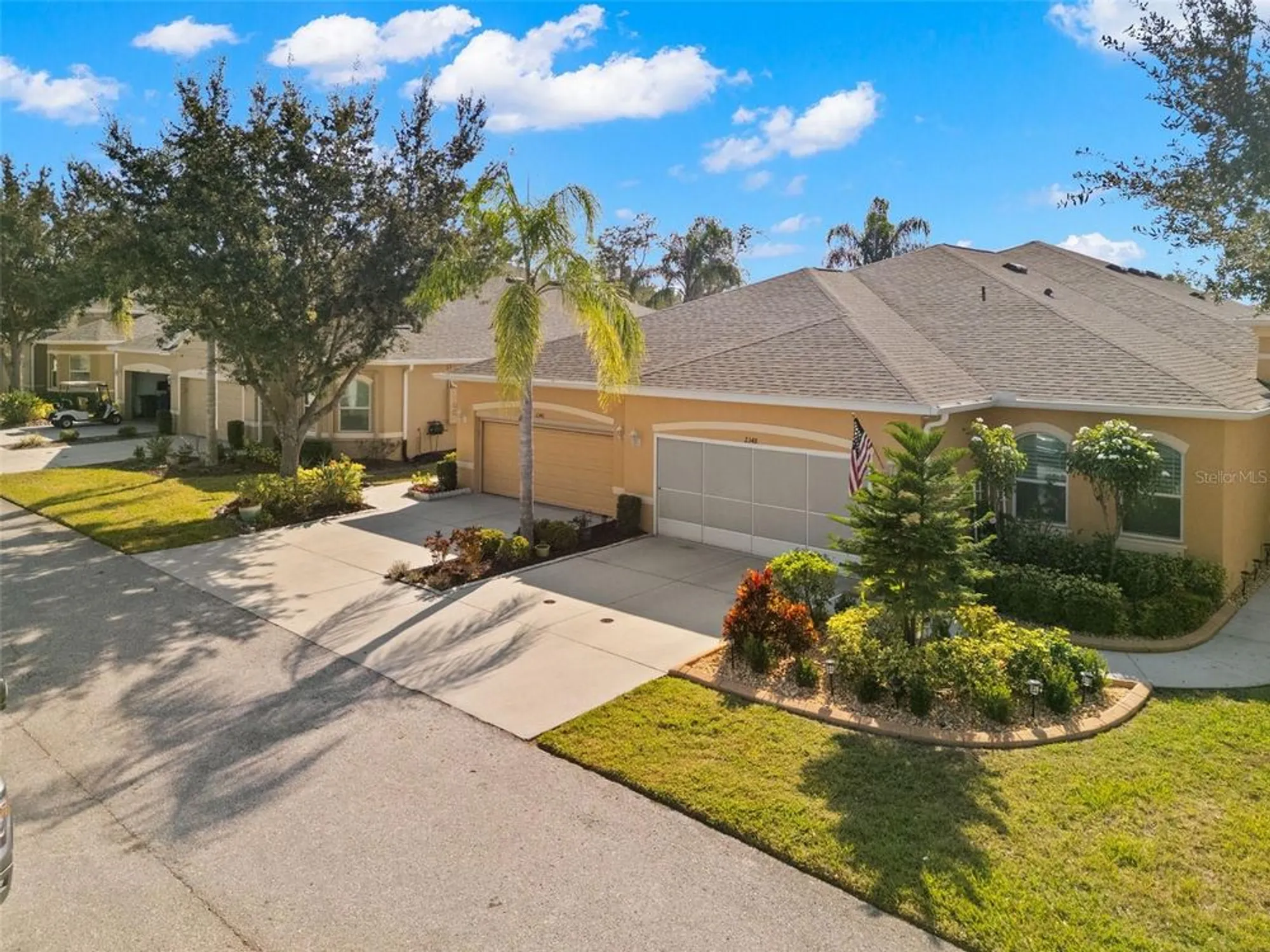 Property Slideshow image 41 of 66 | 2346 oakley green dr, Sun City Center, FL, 33573
