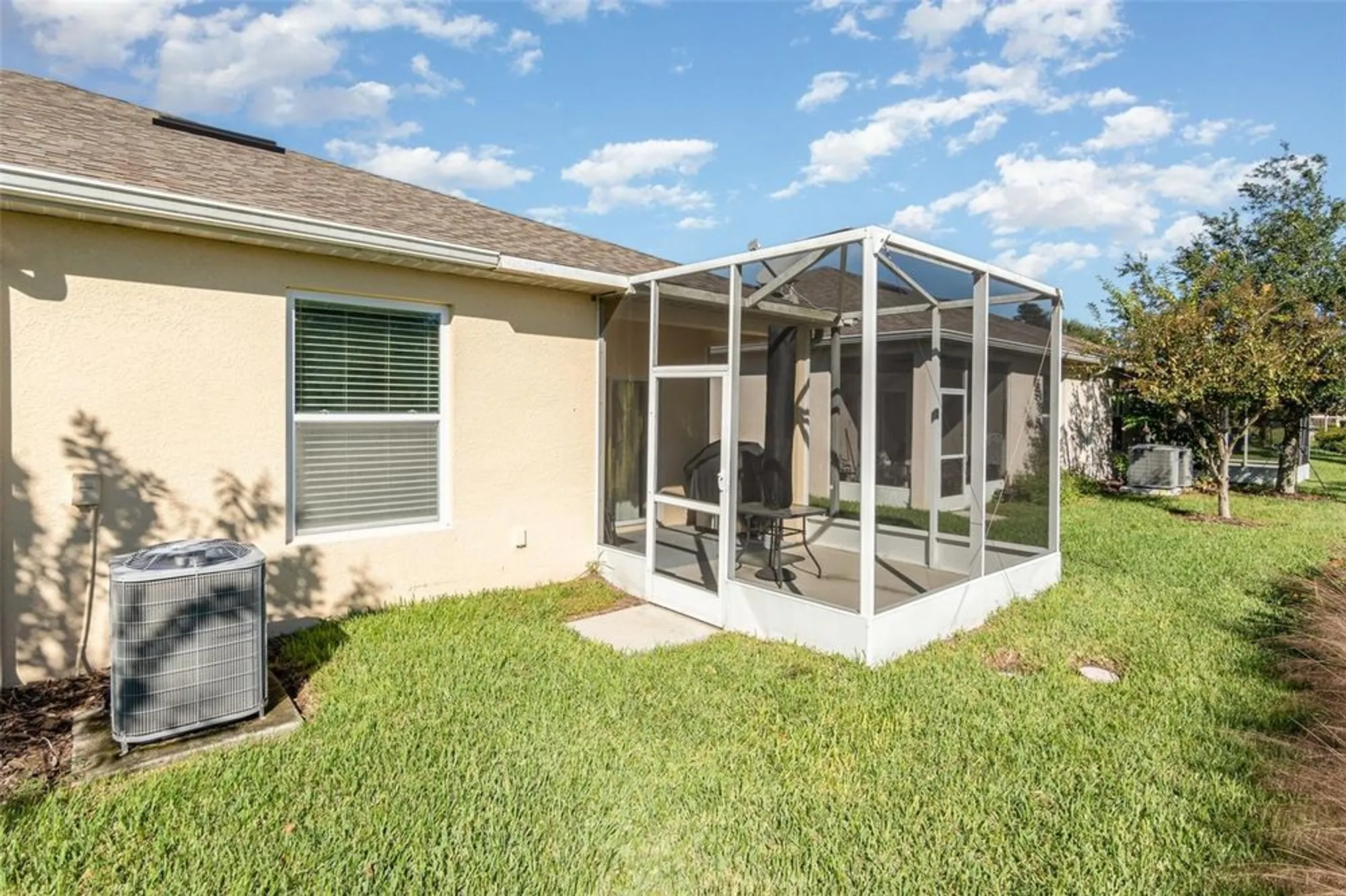 Property Slideshow image 24 of 29 | 27227 white plains way, Leesburg, FL, 34748