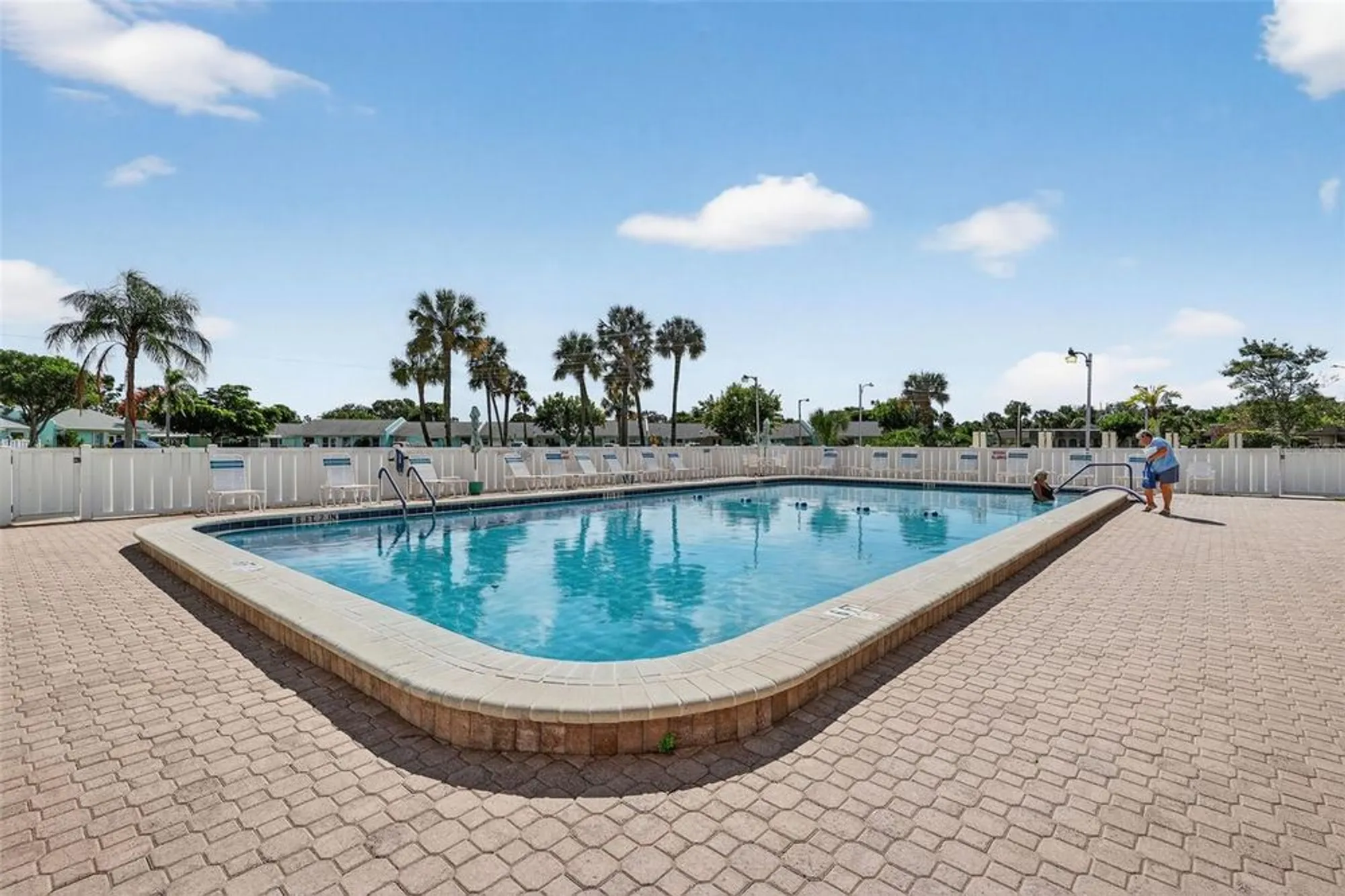 Property Slideshow image 45 of 48 | 4207 34th avenue dr w # 4207, Bradenton, FL, 34205