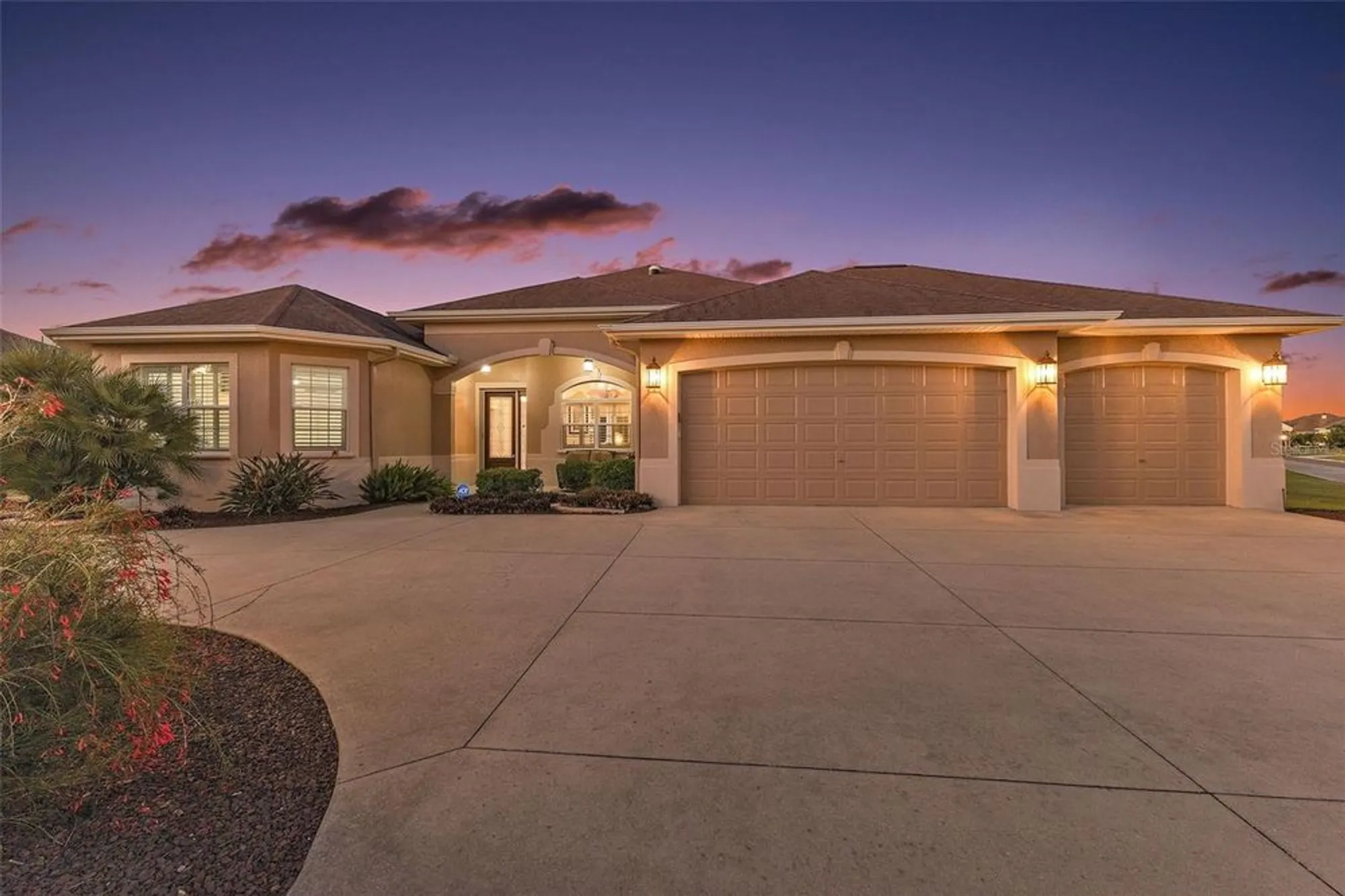 Property Slideshow image 59 of 70 | 1850 lake ridge dr, The Villages, FL, 32162